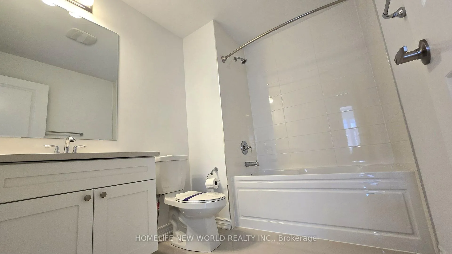 Photo 11 of 115 Avani Avenue, Markham, Victoria Square — HOMEH