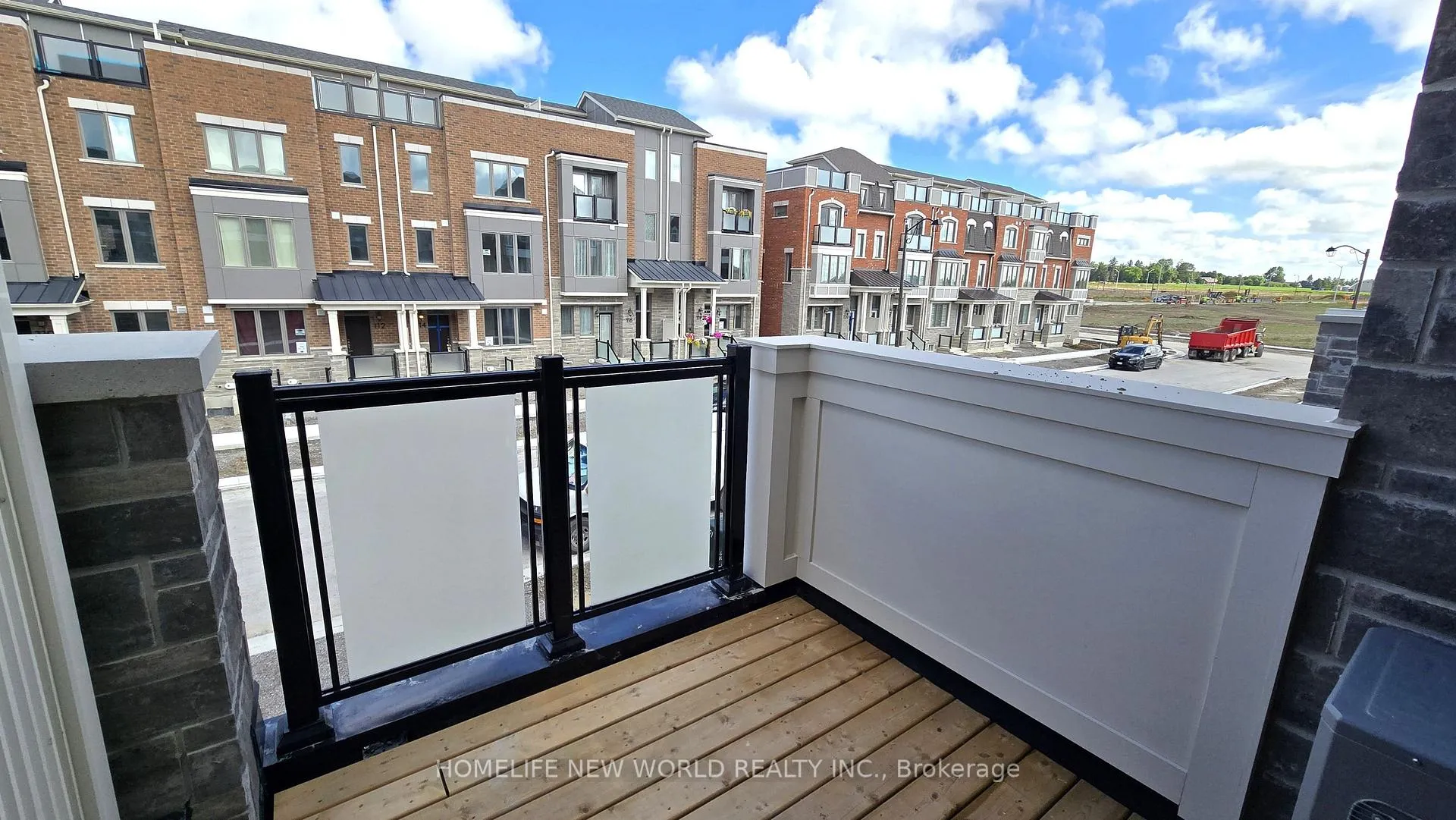 Photo 15 of 115 Avani Avenue, Markham, Victoria Square — HOMEH