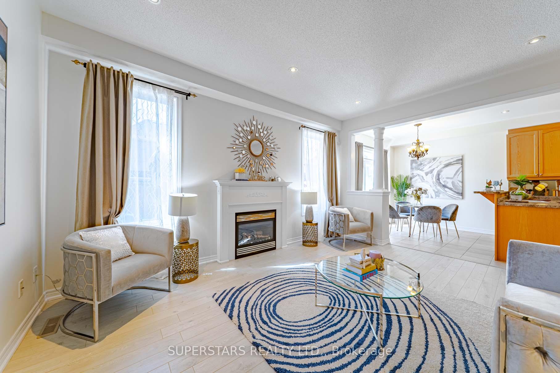 Photo 9 of 15 Hislop Drive, Markham, Box Grove — HOMEH