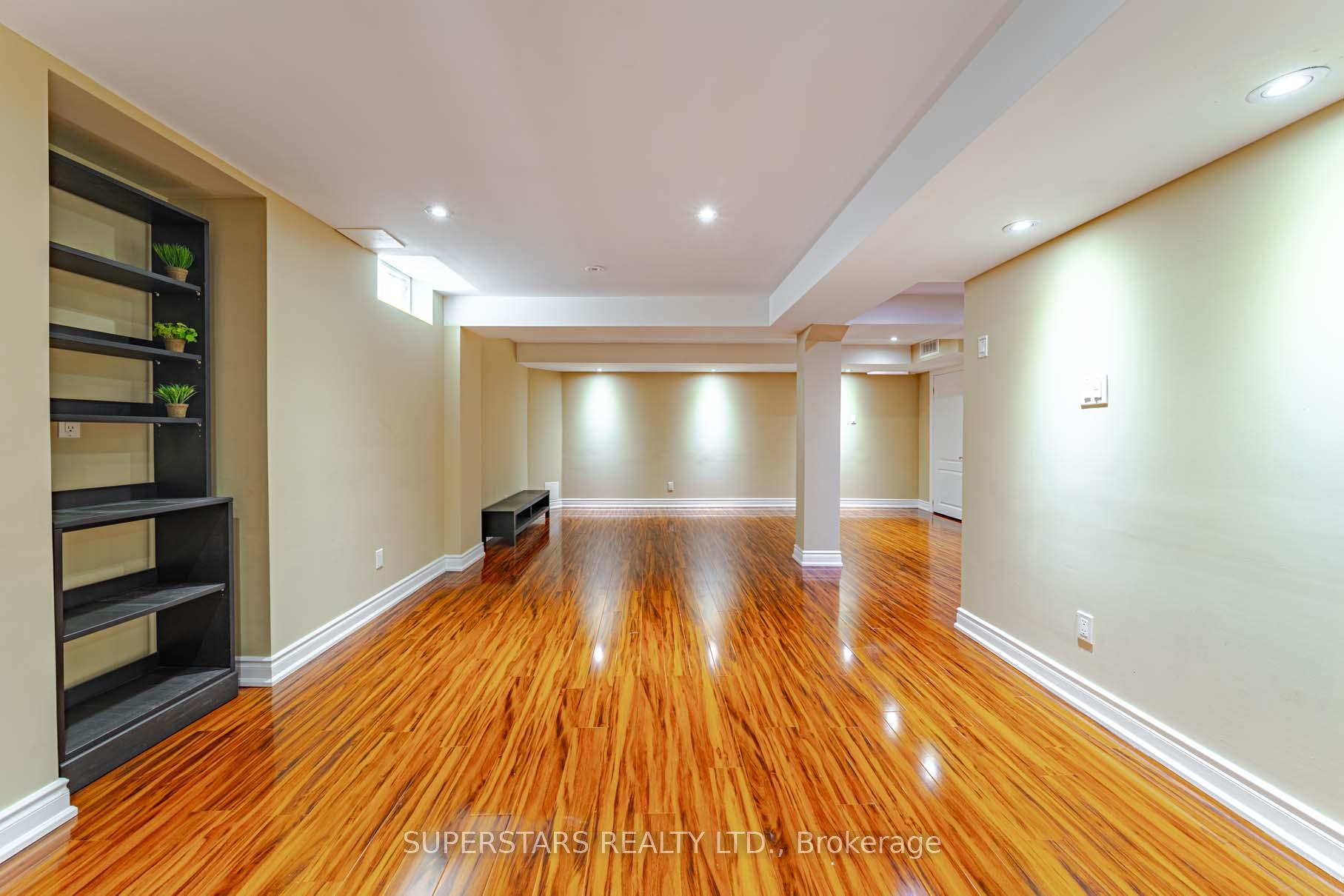 Photo 33 of 15 Hislop Drive, Markham, Box Grove — HOMEH