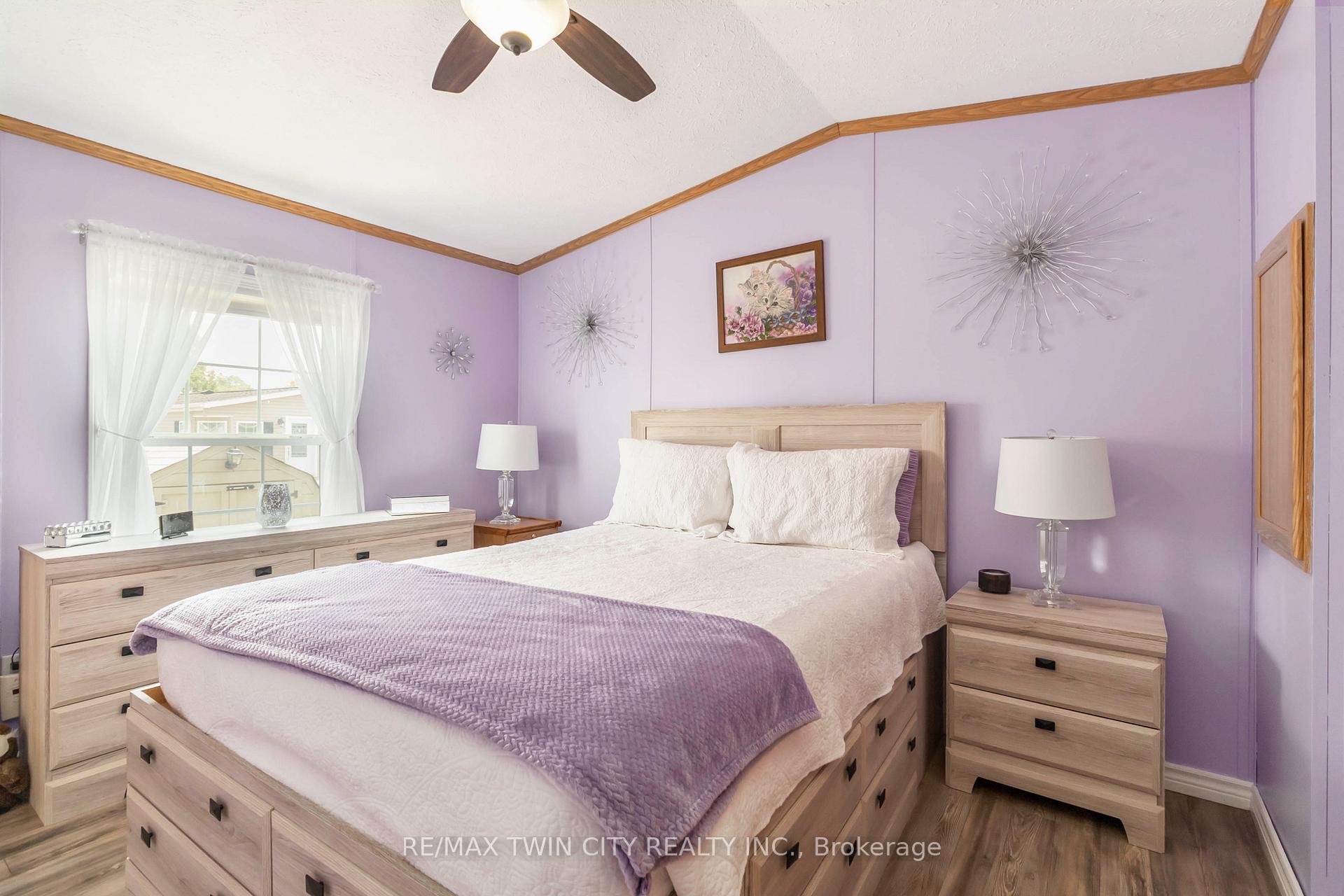 Photo 14 of 27 Elm Street, Puslinch, Rural Puslinch East — HOMEH