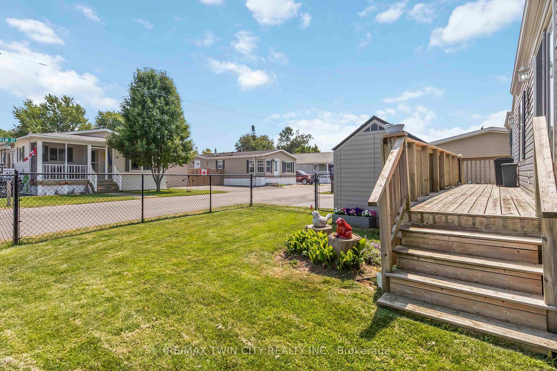Photo 19 of 27 Elm Street, Puslinch, Rural Puslinch East — HOMEH