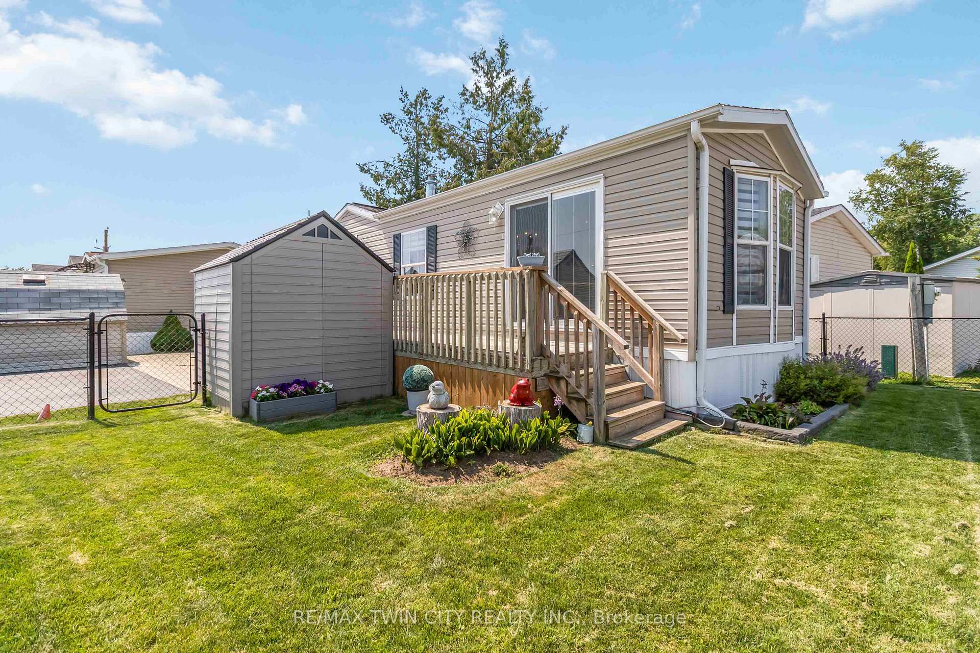 Photo 20 of 27 Elm Street, Puslinch, Rural Puslinch East — HOMEH