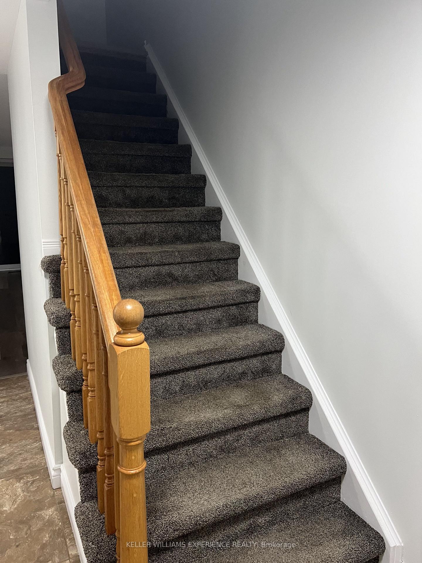 Photo 7 of 299 Activa Avenue, Kitchener, Larentian West — HOMEH