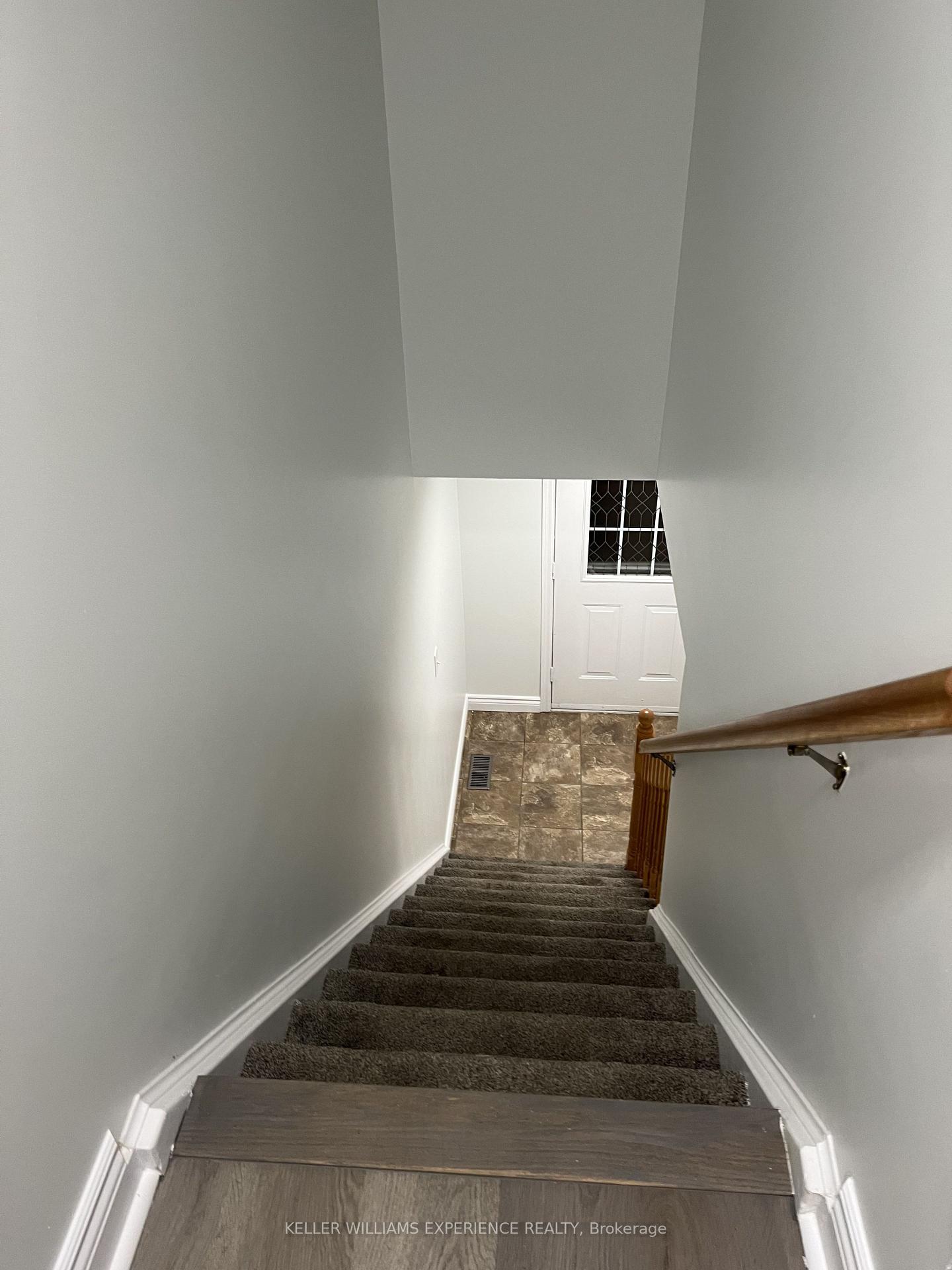 Photo 9 of 299 Activa Avenue, Kitchener, Larentian West — HOMEH