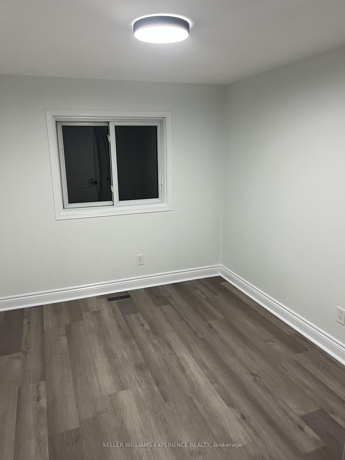 Photo 11 of 299 Activa Avenue, Kitchener, Larentian West — HOMEH