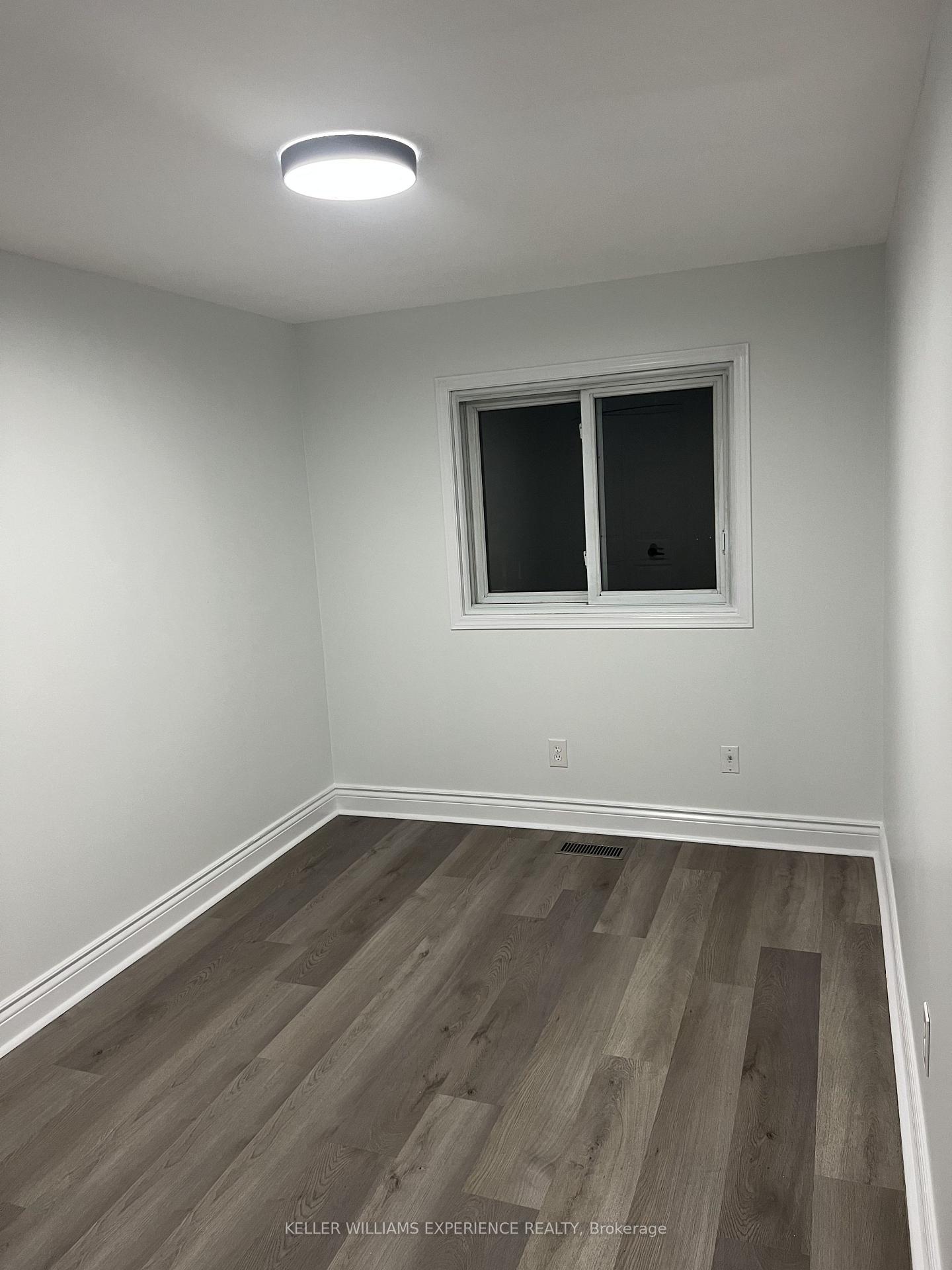 Photo 14 of 299 Activa Avenue, Kitchener, Larentian West — HOMEH