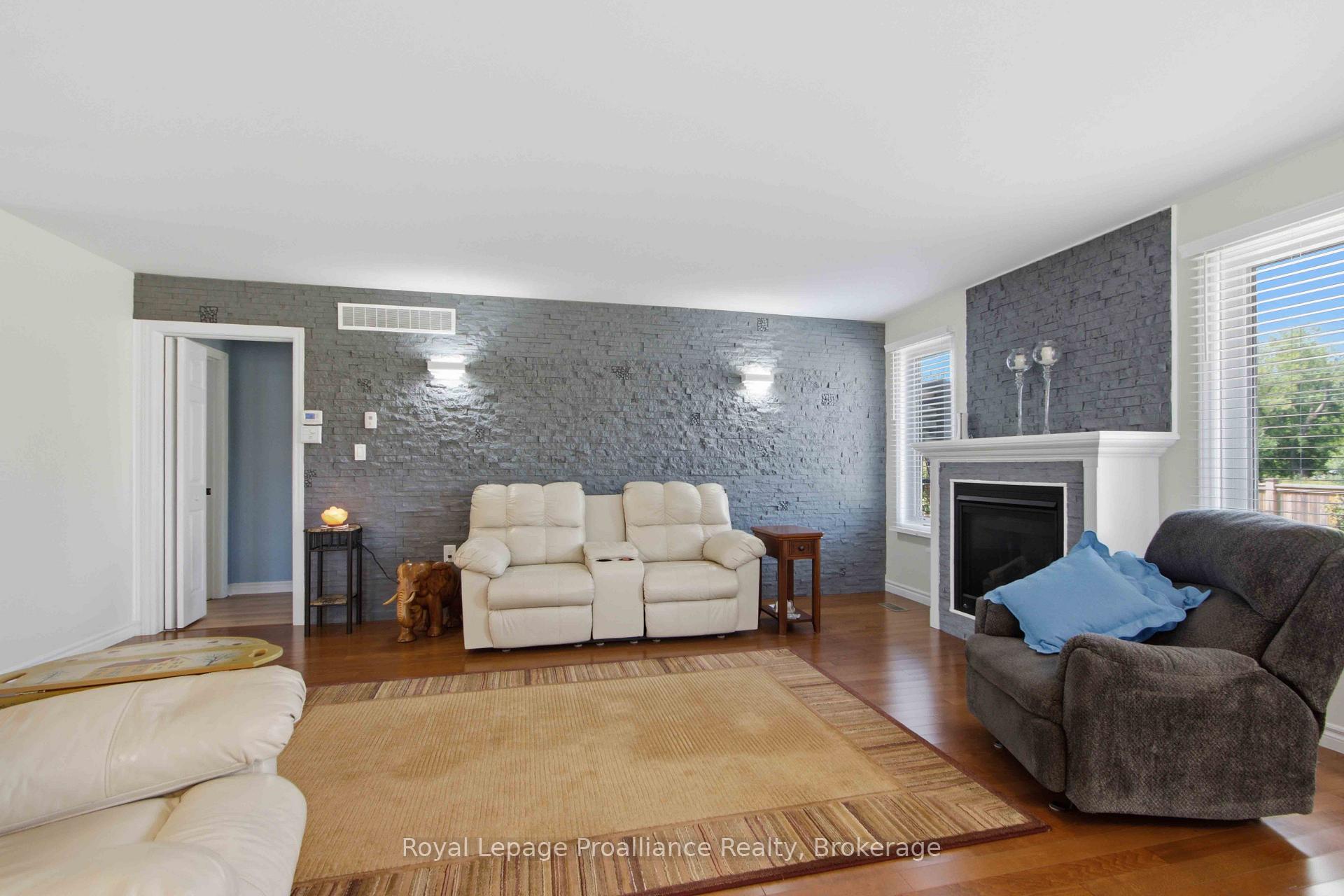 Photo 10 of 48 Ward Drive, Brighton — HOMEH
