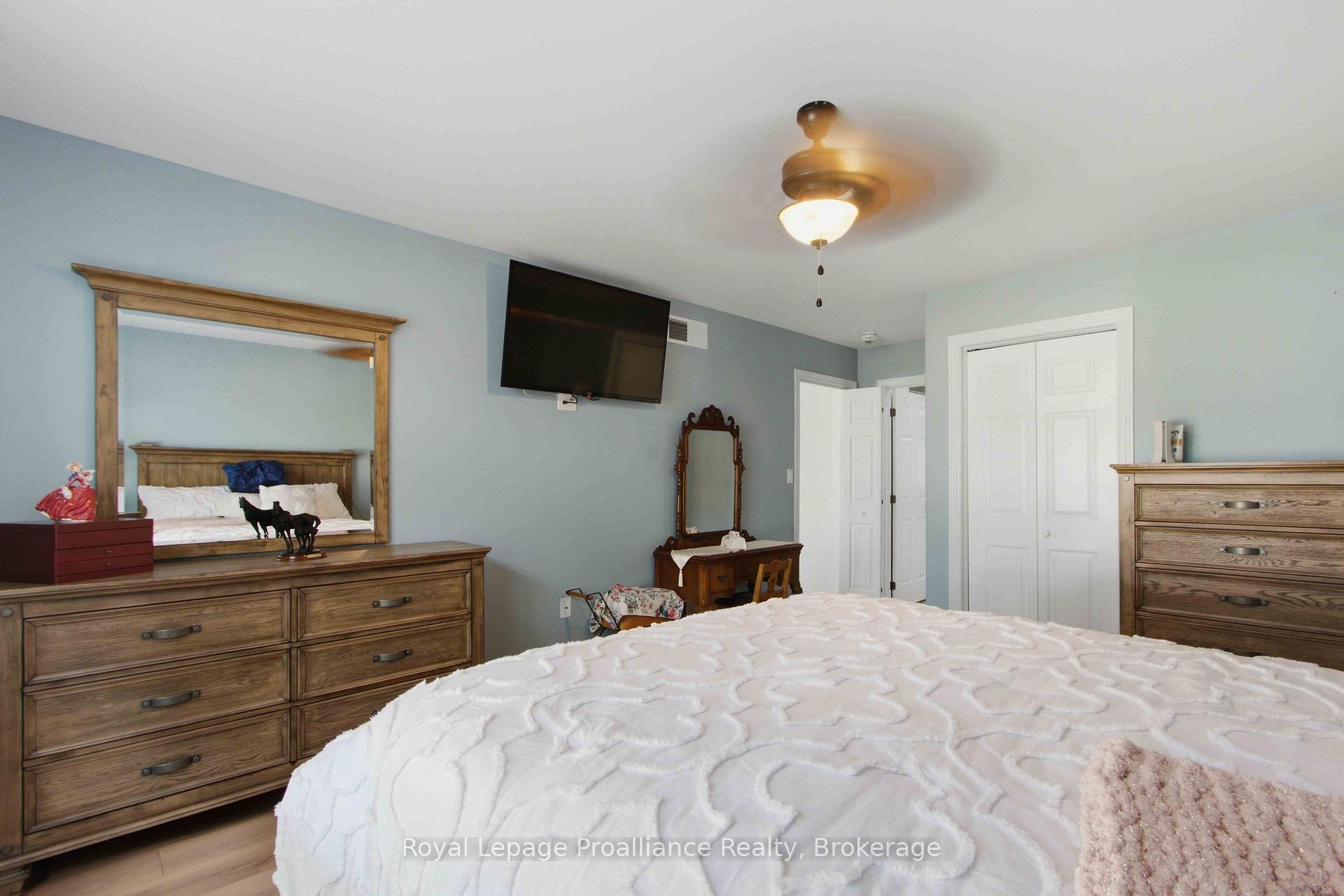 Photo 17 of 48 Ward Drive, Brighton — HOMEH