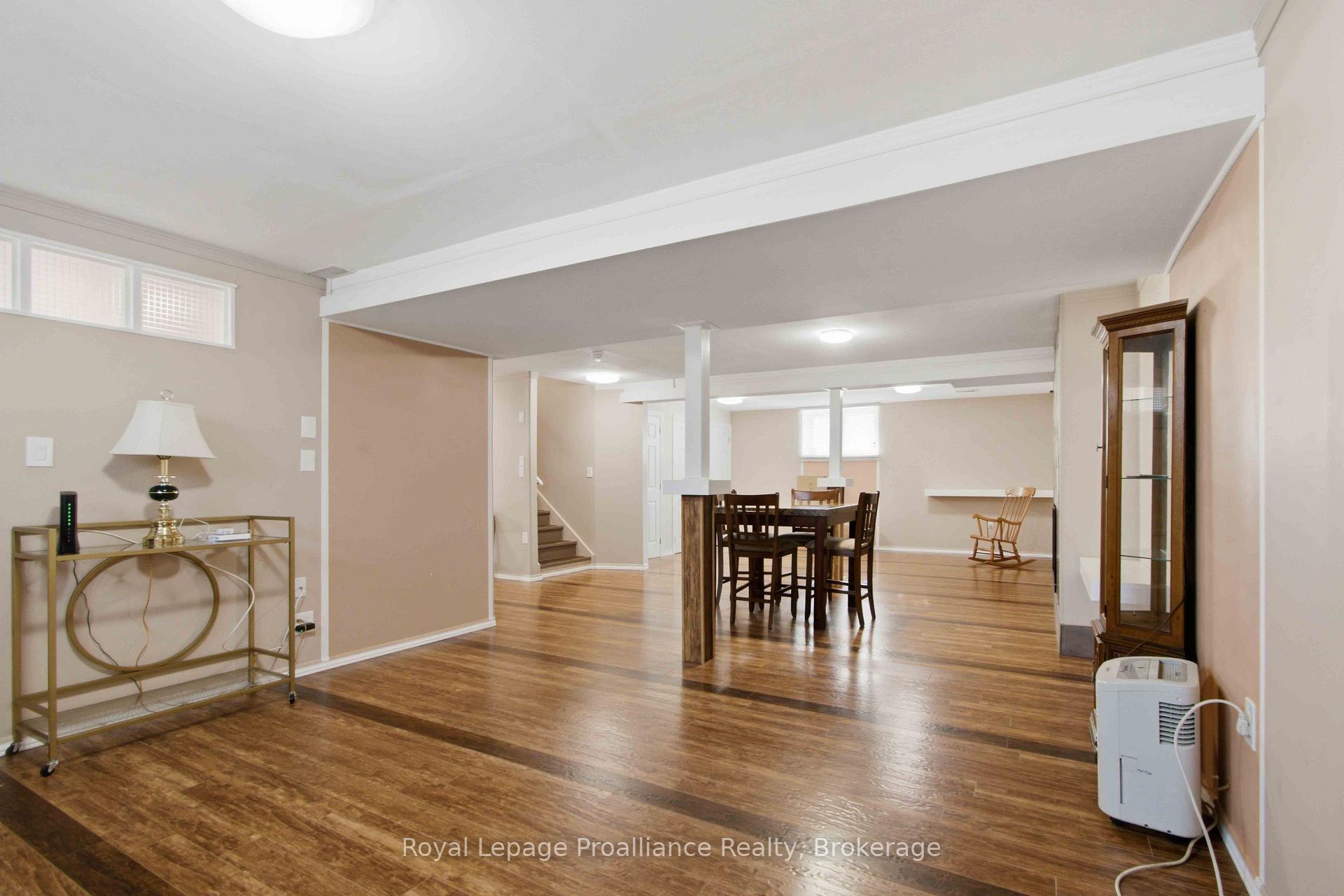 Photo 25 of 48 Ward Drive, Brighton — HOMEH