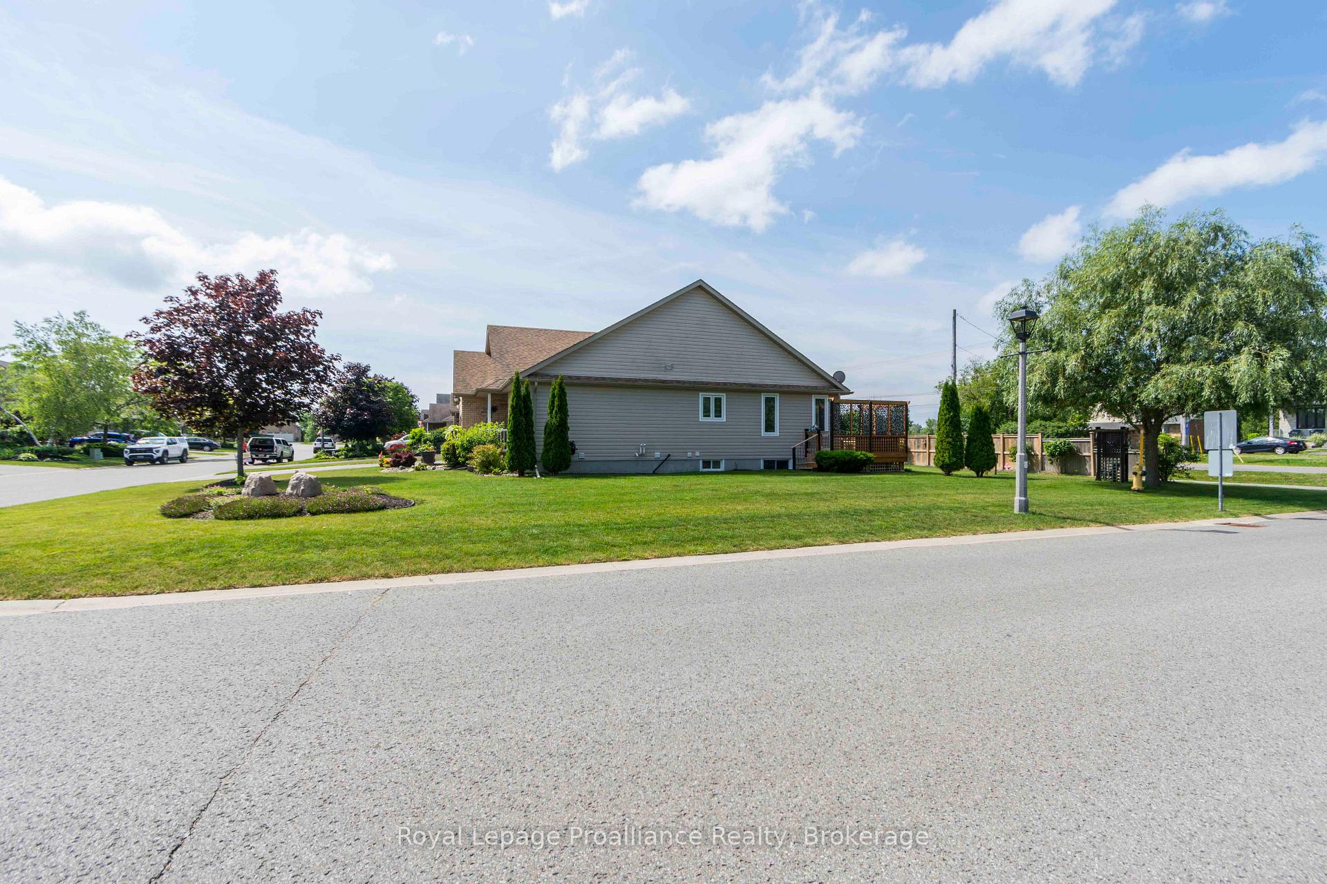 Photo 3 of 48 Ward Drive, Brighton — HOMEH