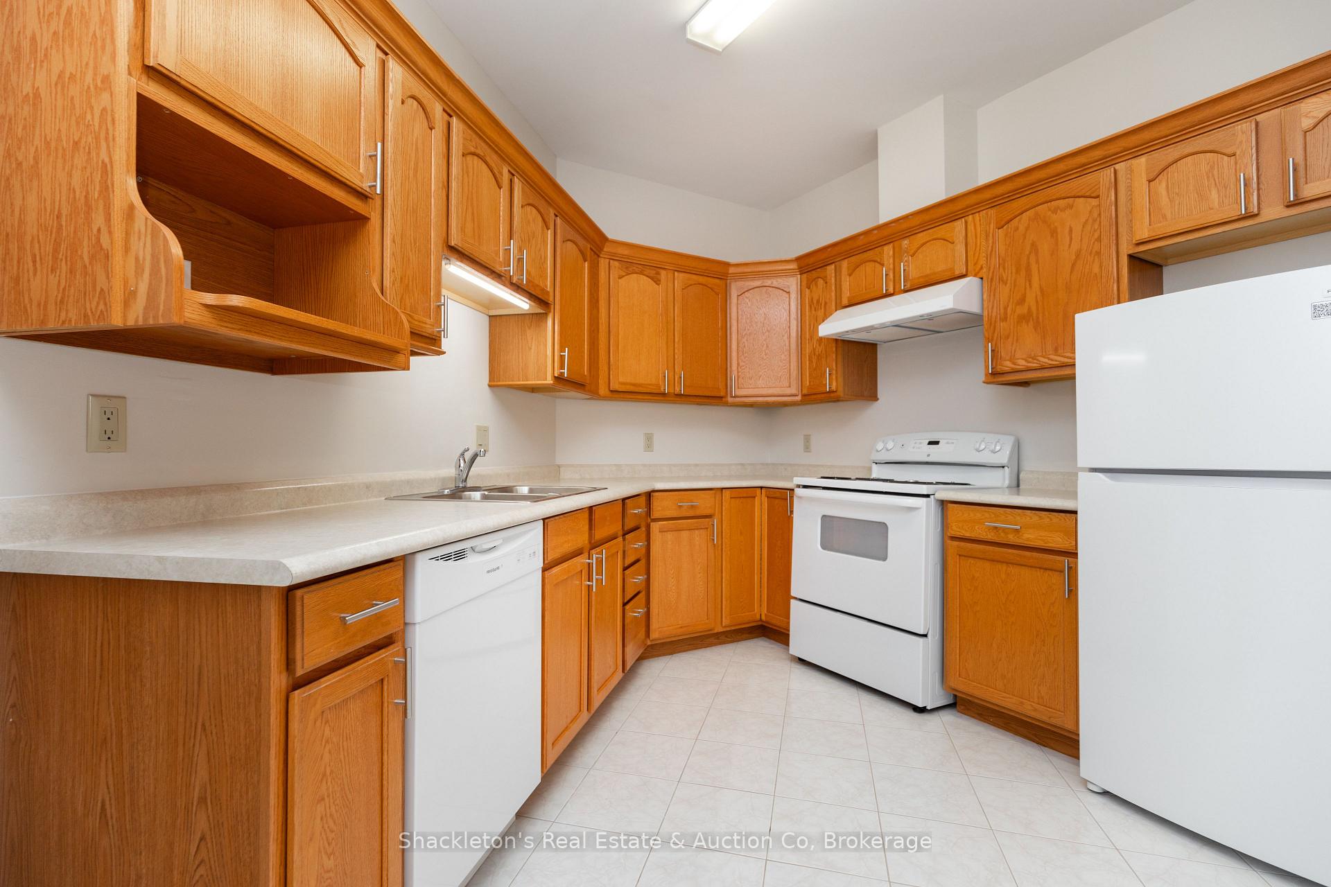Photo 8 of Unit 255, 55 Downie Street, Stratford — HOMEH