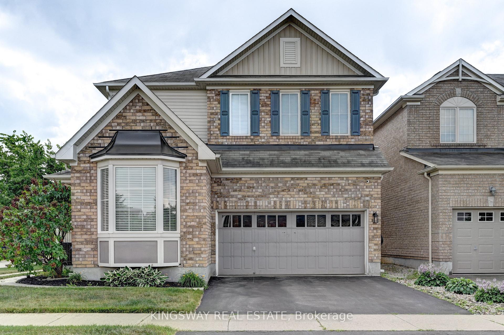 Photo 1 of 147 Silverthorne Drive, Cambridge, Silver Heights — HOMEH