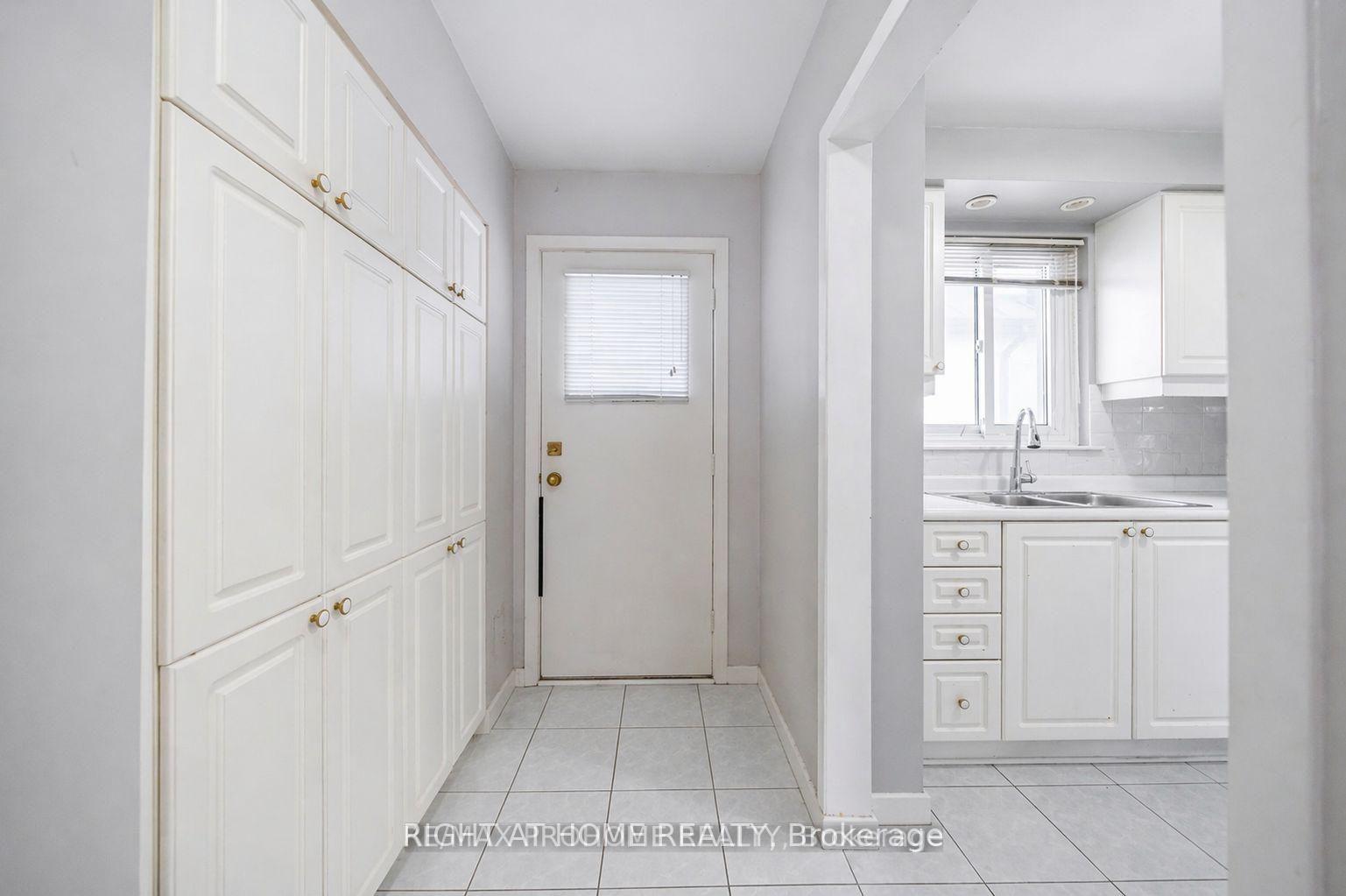 Photo 7 of 157 Fitzgerald Avenue, Markham, Unionville — HOMEH