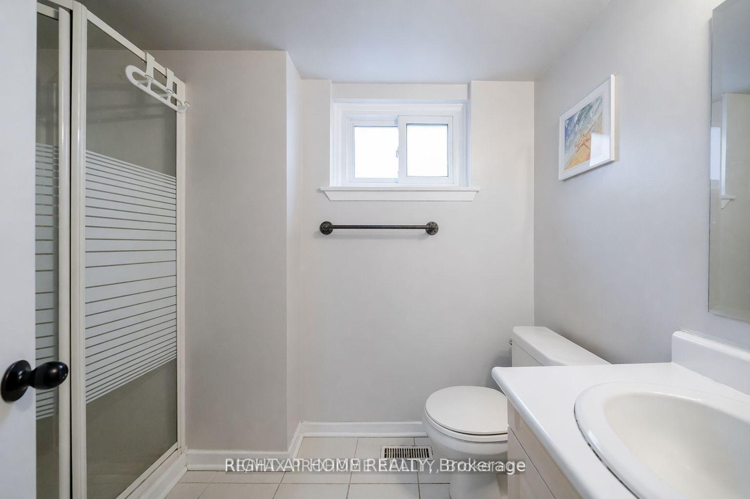 Photo 8 of 157 Fitzgerald Avenue, Markham, Unionville — HOMEH