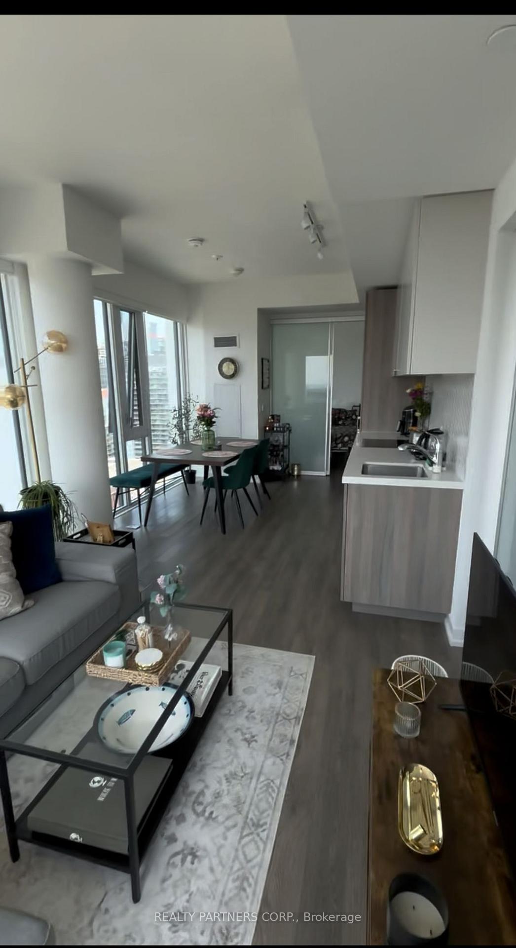 Photo 10 of Unit 2113, 158 Front Street E, Toronto, Waterfront Communities — HOMEH