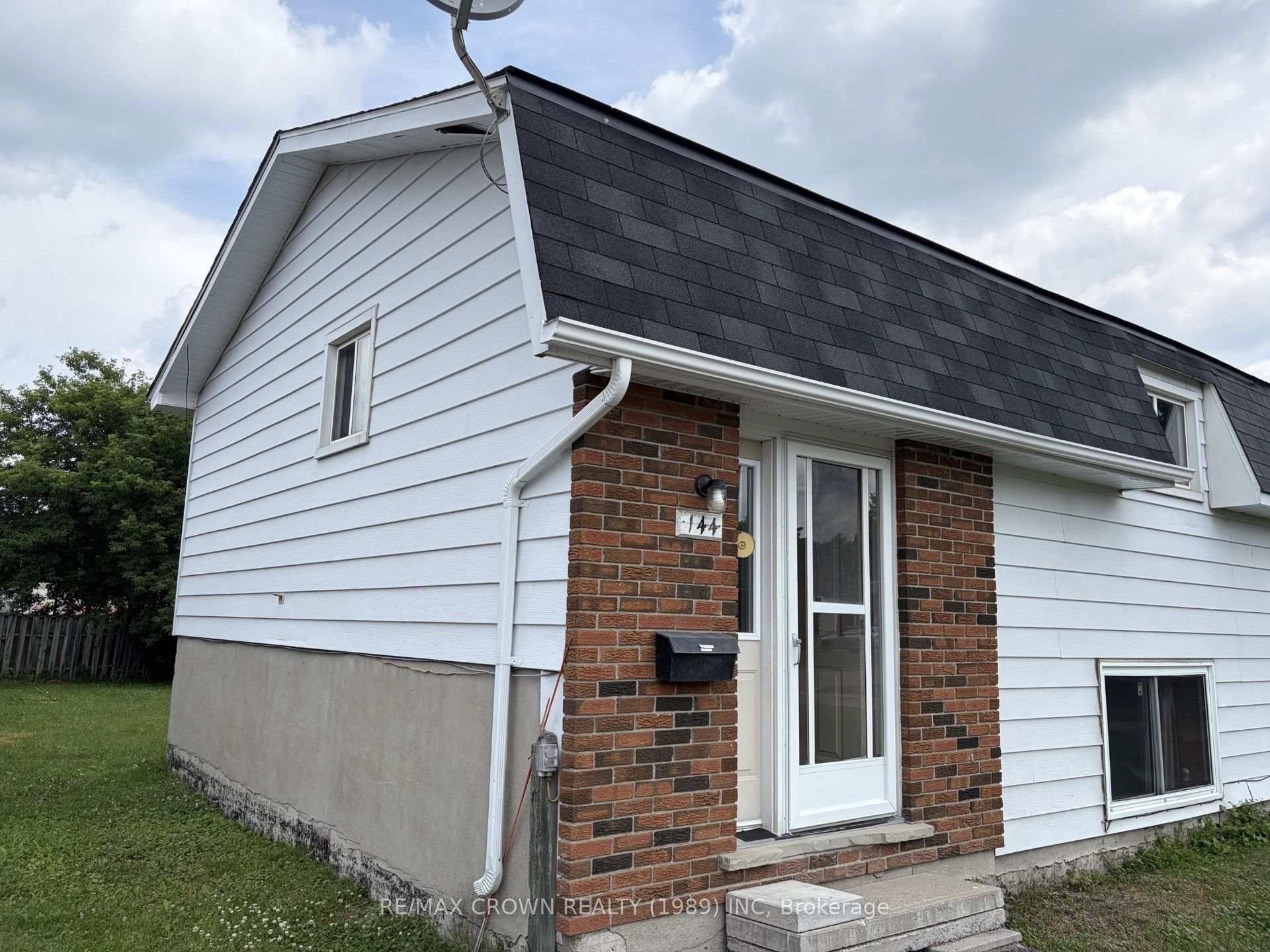 Photo 2 of 144 Huron Avenue, Timmins, TS - SE — HOMEH
