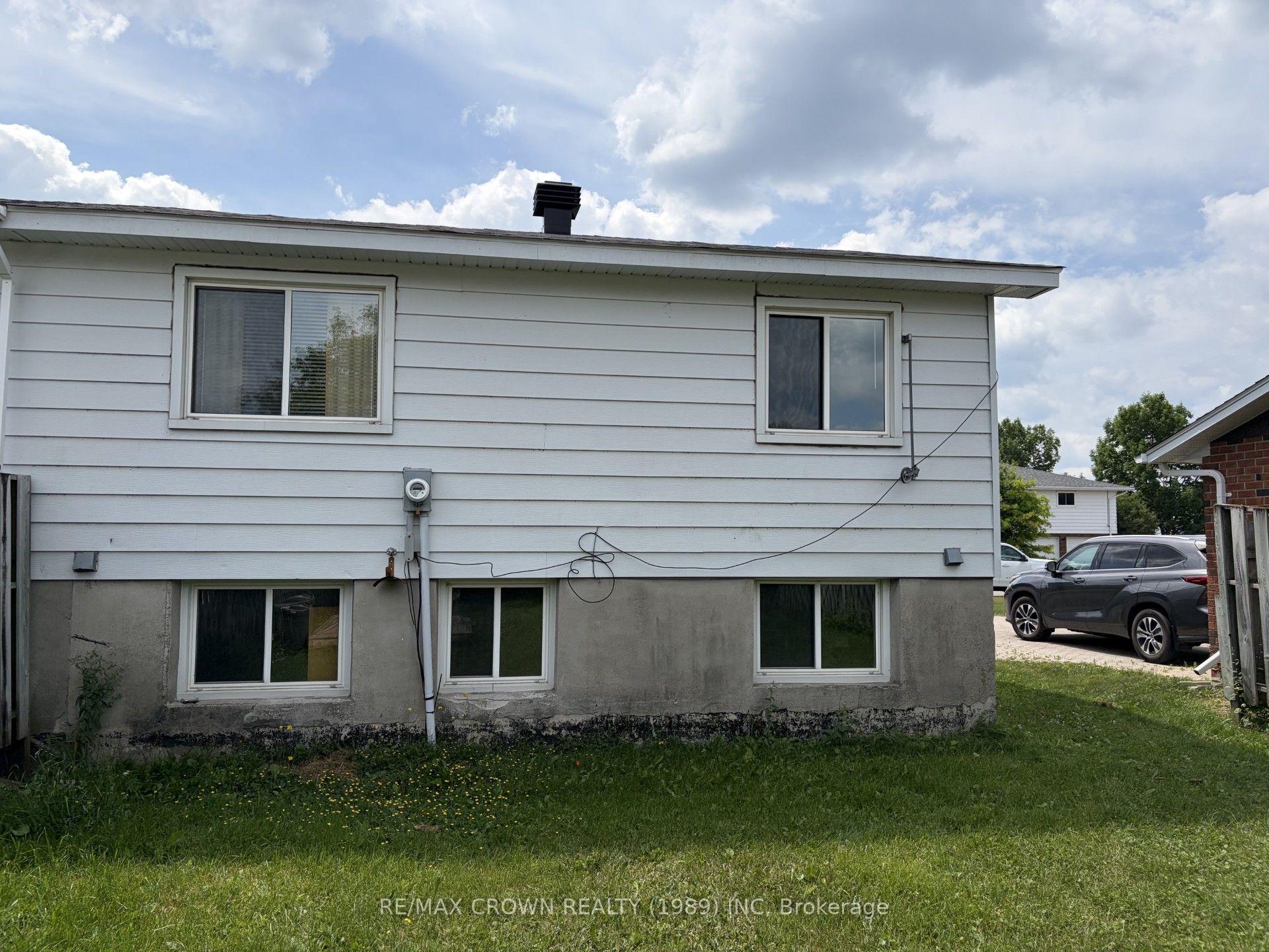 Photo 3 of 144 Huron Avenue, Timmins, TS - SE — HOMEH