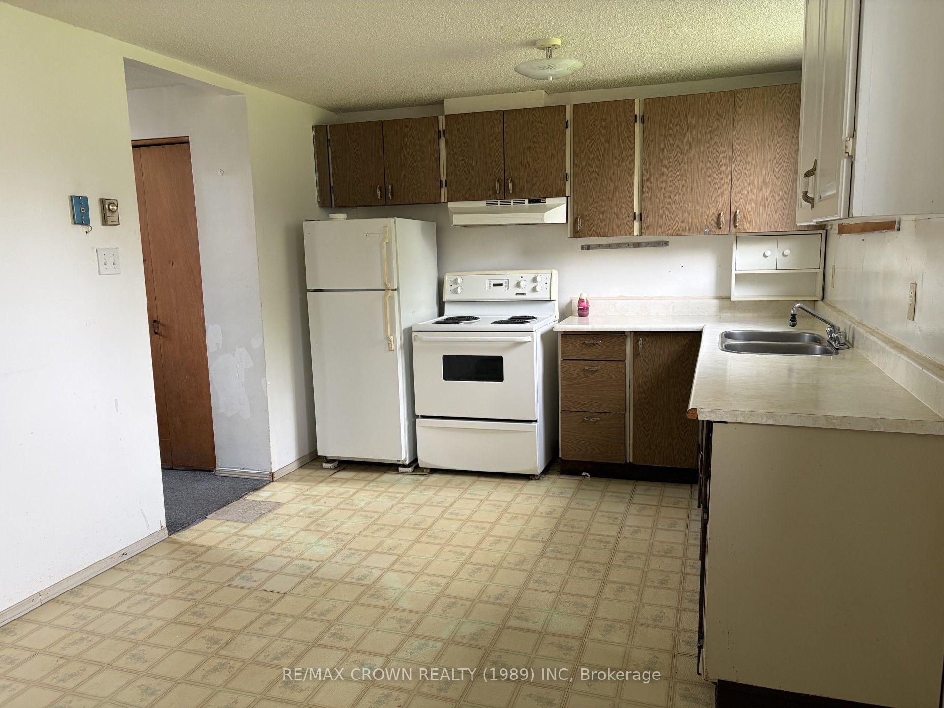 Photo 9 of 144 Huron Avenue, Timmins, TS - SE — HOMEH