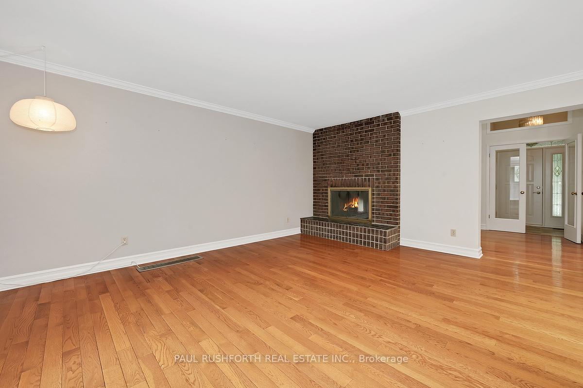 Photo 18 of 33 Camwood Crescent, Ottawa, Arlington Woods — HOMEH