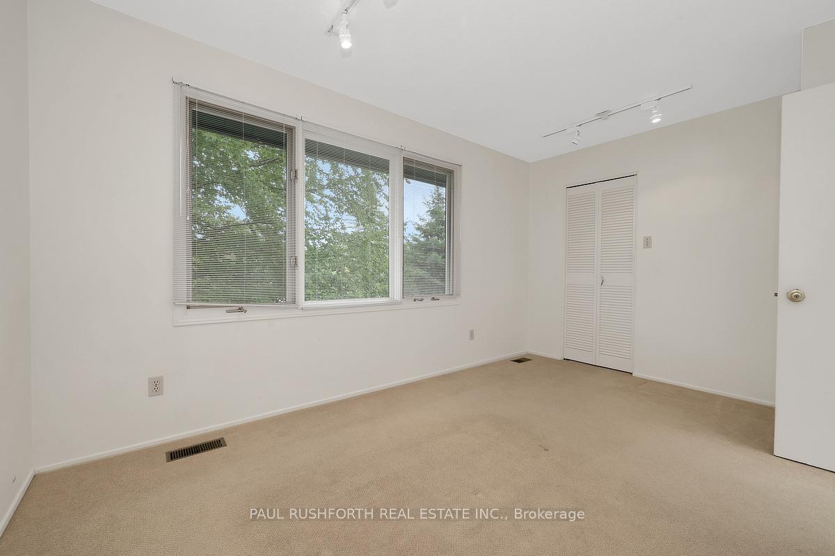 Photo 29 of 33 Camwood Crescent, Ottawa, Arlington Woods — HOMEH