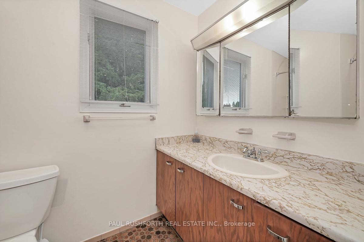 Photo 31 of 33 Camwood Crescent, Ottawa, Arlington Woods — HOMEH