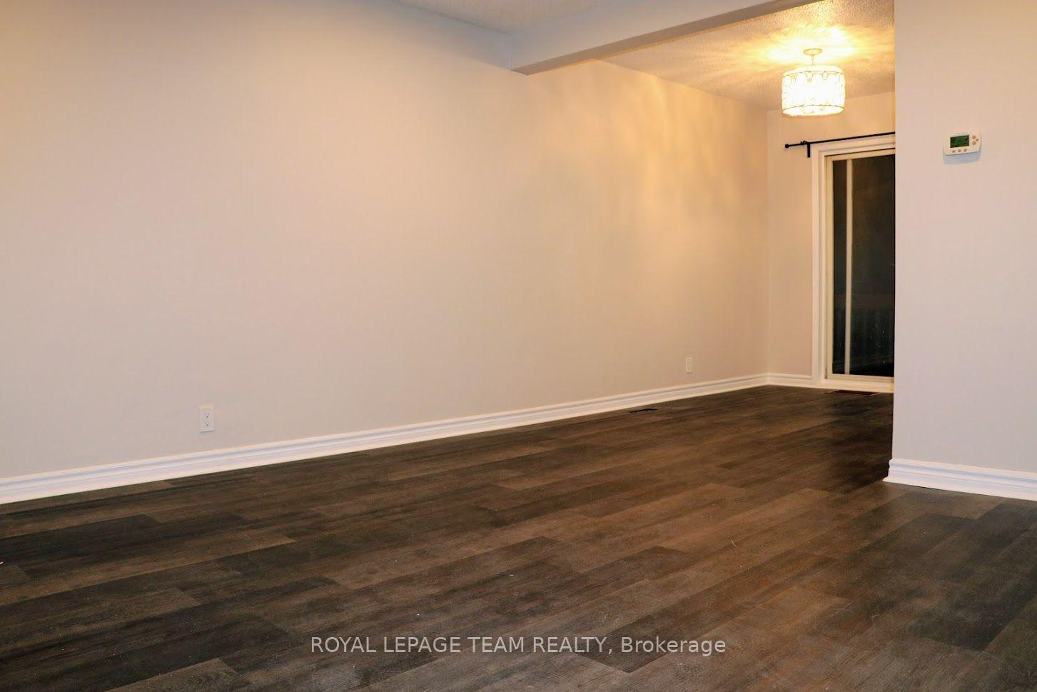 Photo 3 of 1220 Dorchester Avenue, Ottawa, Carlington — HOMEH