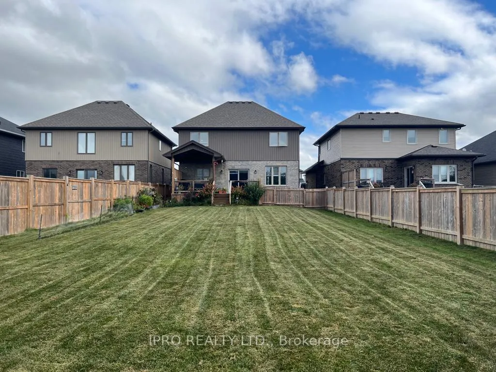 Photo 16 of 98 Lafayette Street E, Haldimand — HOMEH