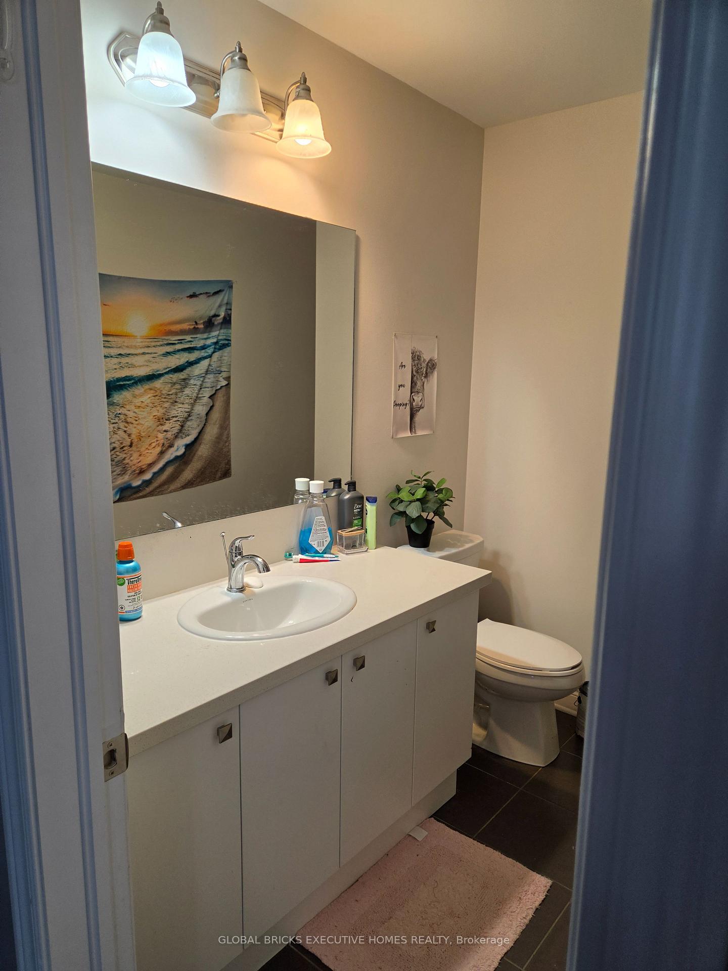 Photo 6 of 134 Branigan Crescent, Halton Hills, Georgetown — HOMEH