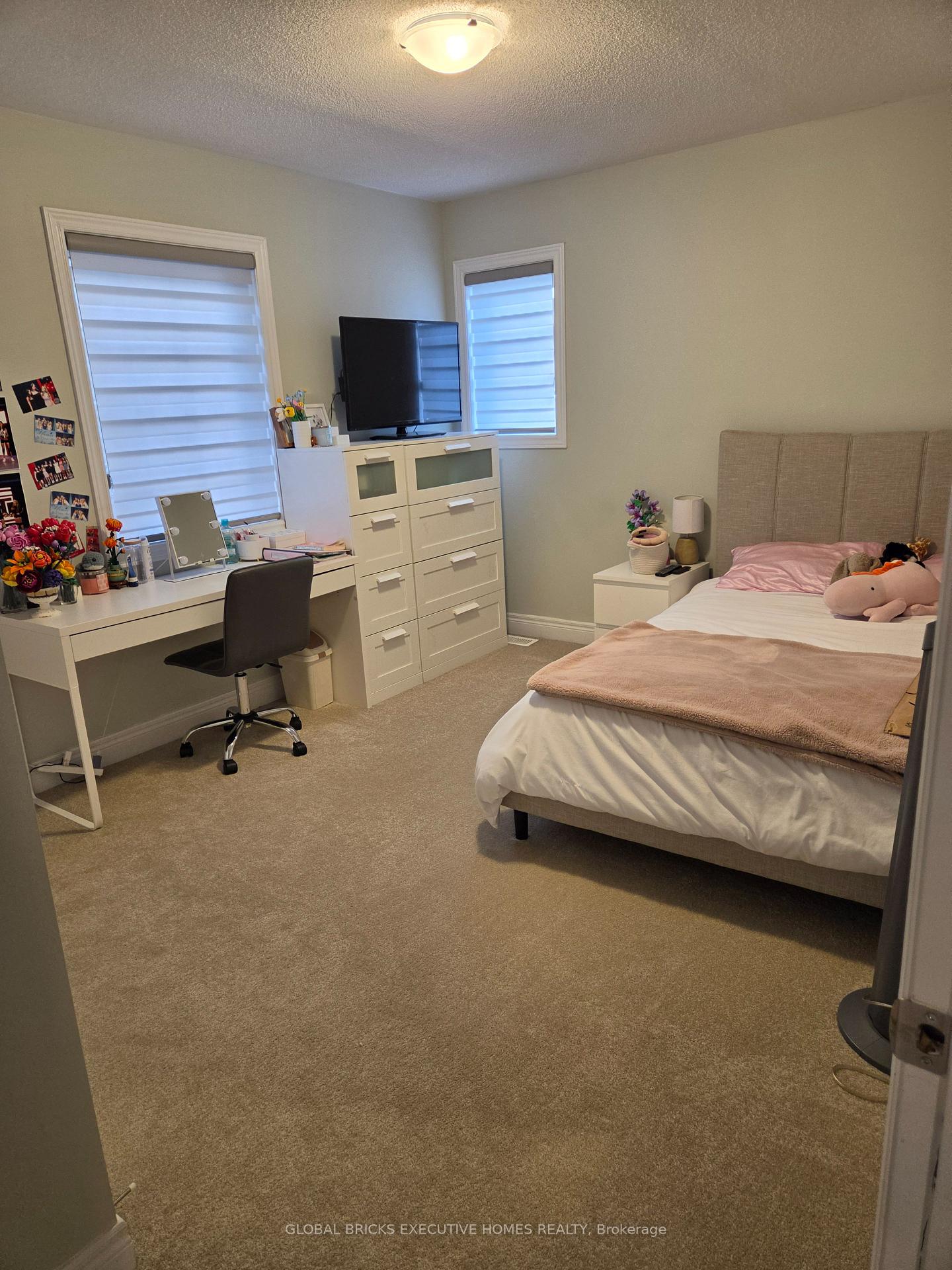 Photo 13 of 134 Branigan Crescent, Halton Hills, Georgetown — HOMEH