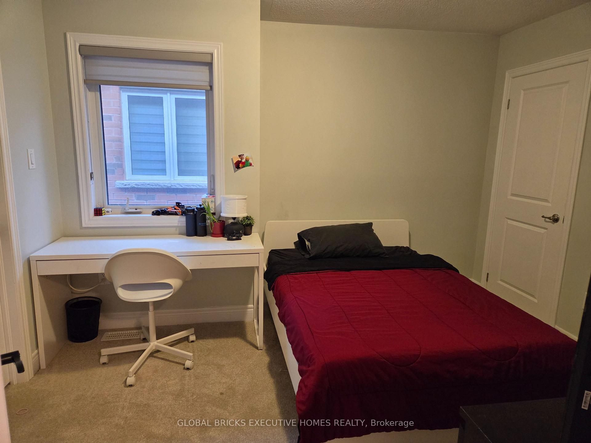 Photo 15 of 134 Branigan Crescent, Halton Hills, Georgetown — HOMEH
