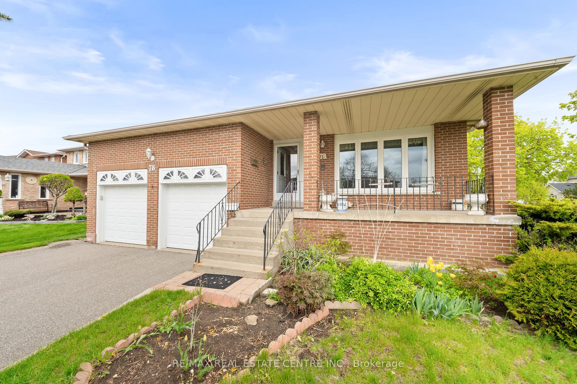 Photo 2 of 78 Panorama Crescent, Brampton, Northgate — HOMEH