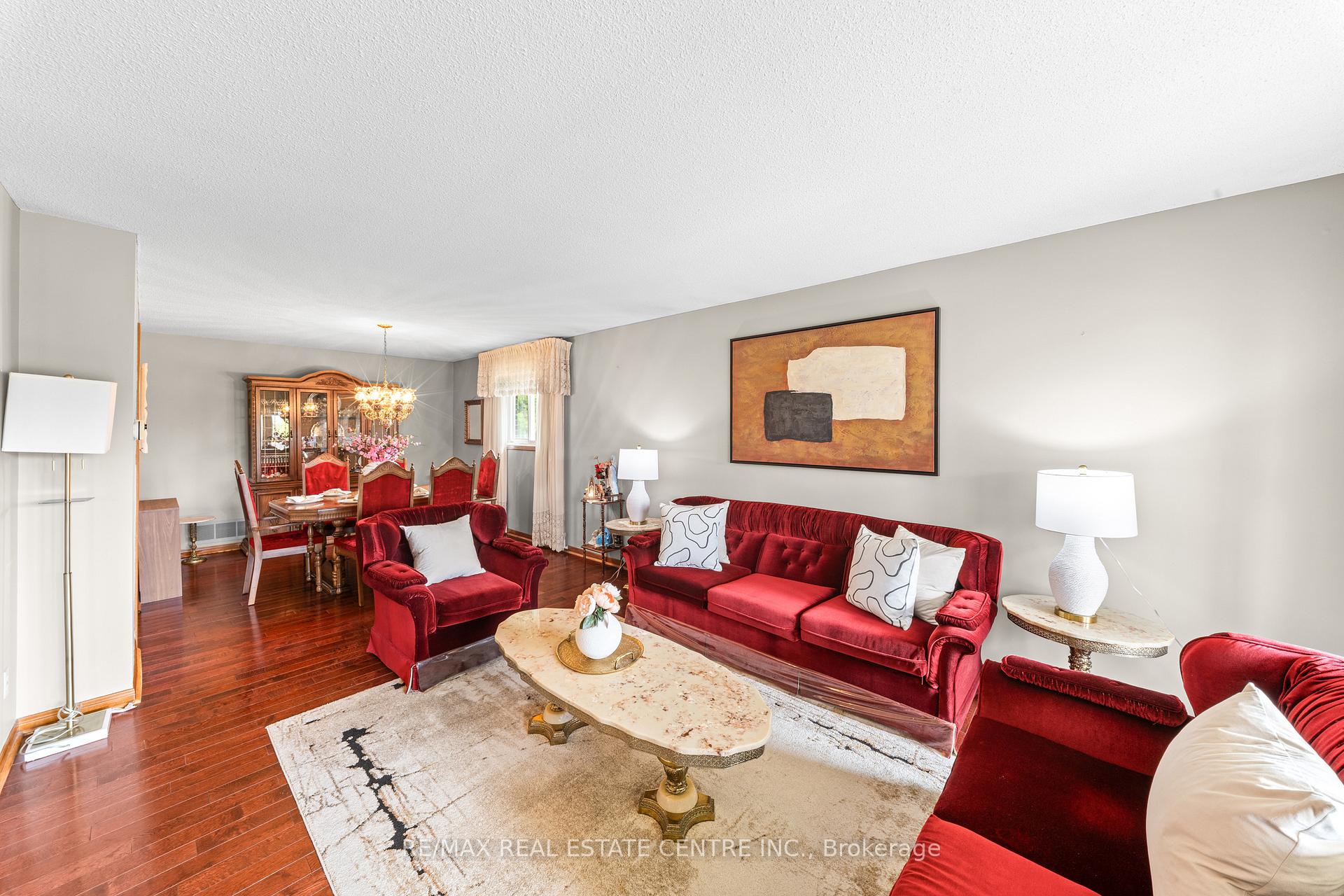 Photo 12 of 78 Panorama Crescent, Brampton, Northgate — HOMEH