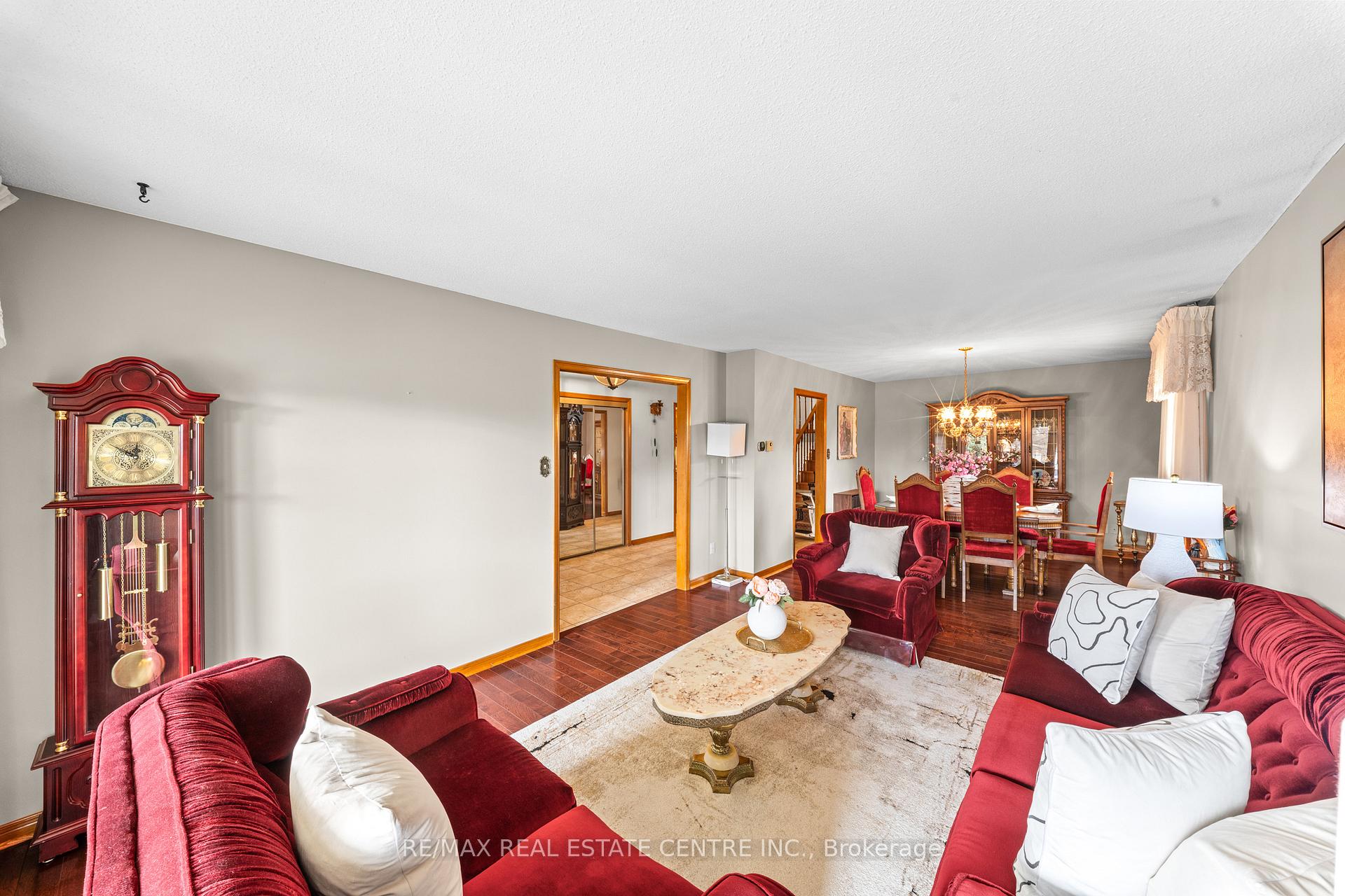 Photo 13 of 78 Panorama Crescent, Brampton, Northgate — HOMEH