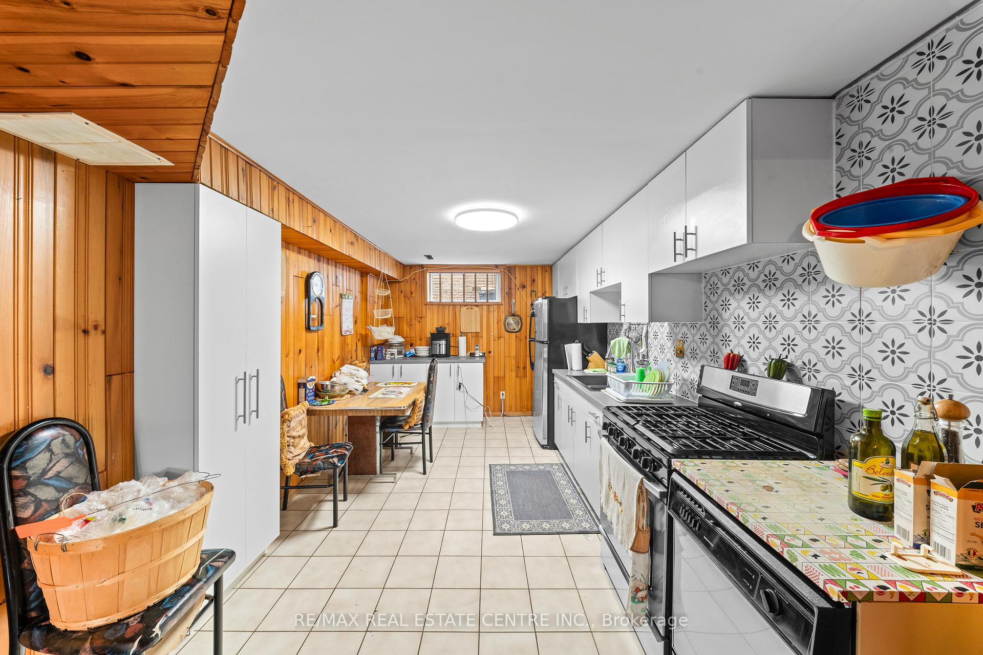 Photo 38 of 78 Panorama Crescent, Brampton, Northgate — HOMEH