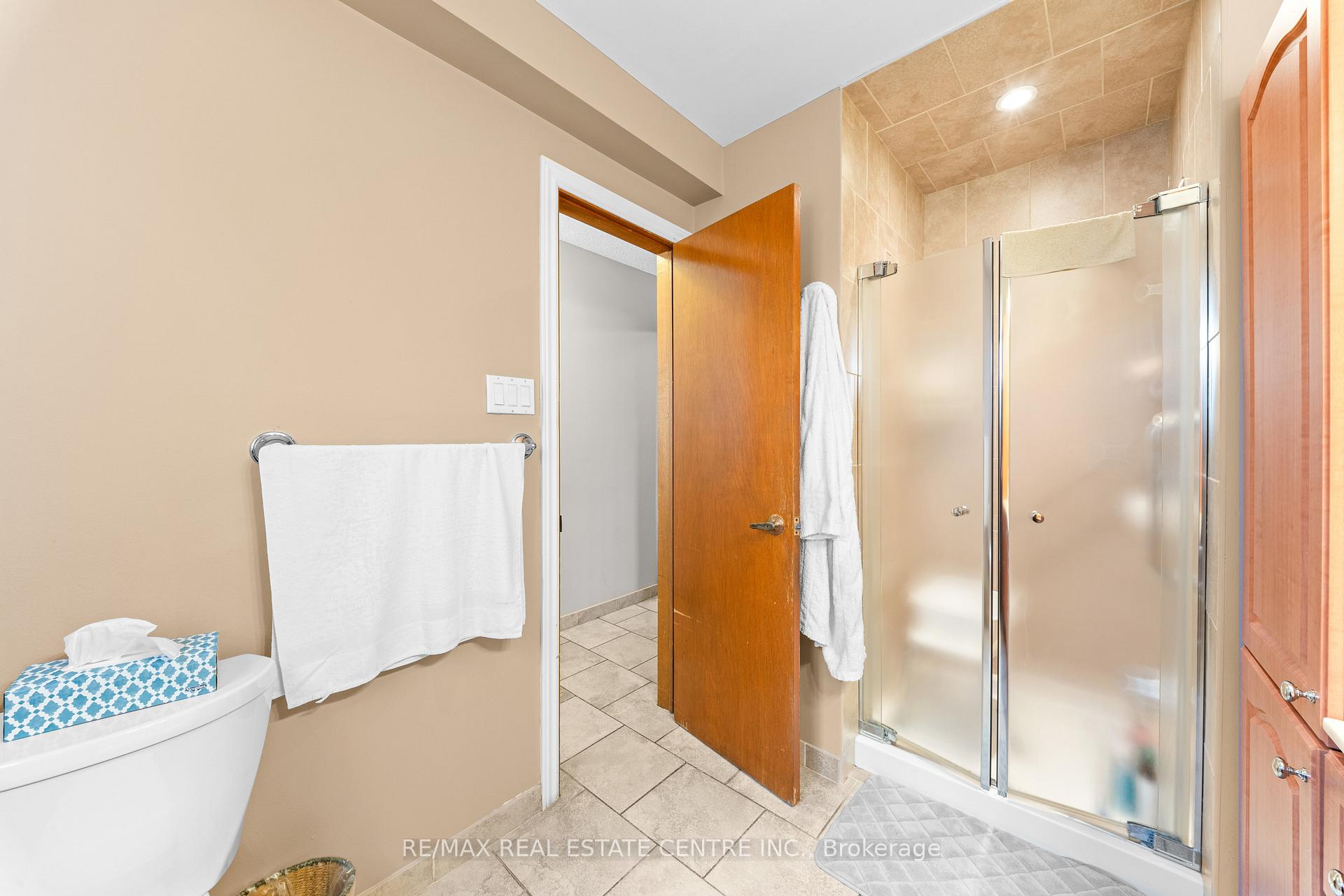 Photo 41 of 78 Panorama Crescent, Brampton, Northgate — HOMEH