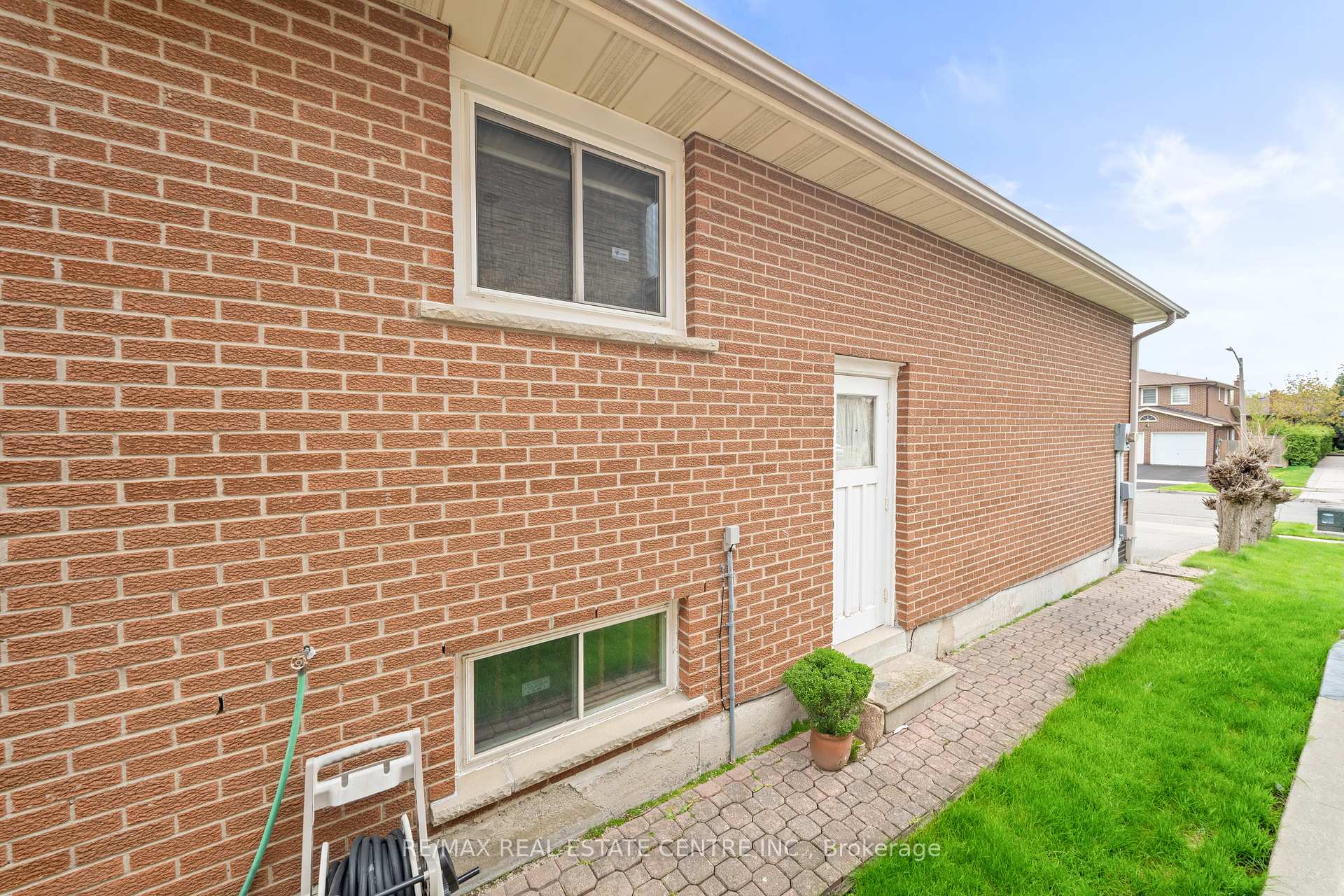 Photo 50 of 78 Panorama Crescent, Brampton, Northgate — HOMEH