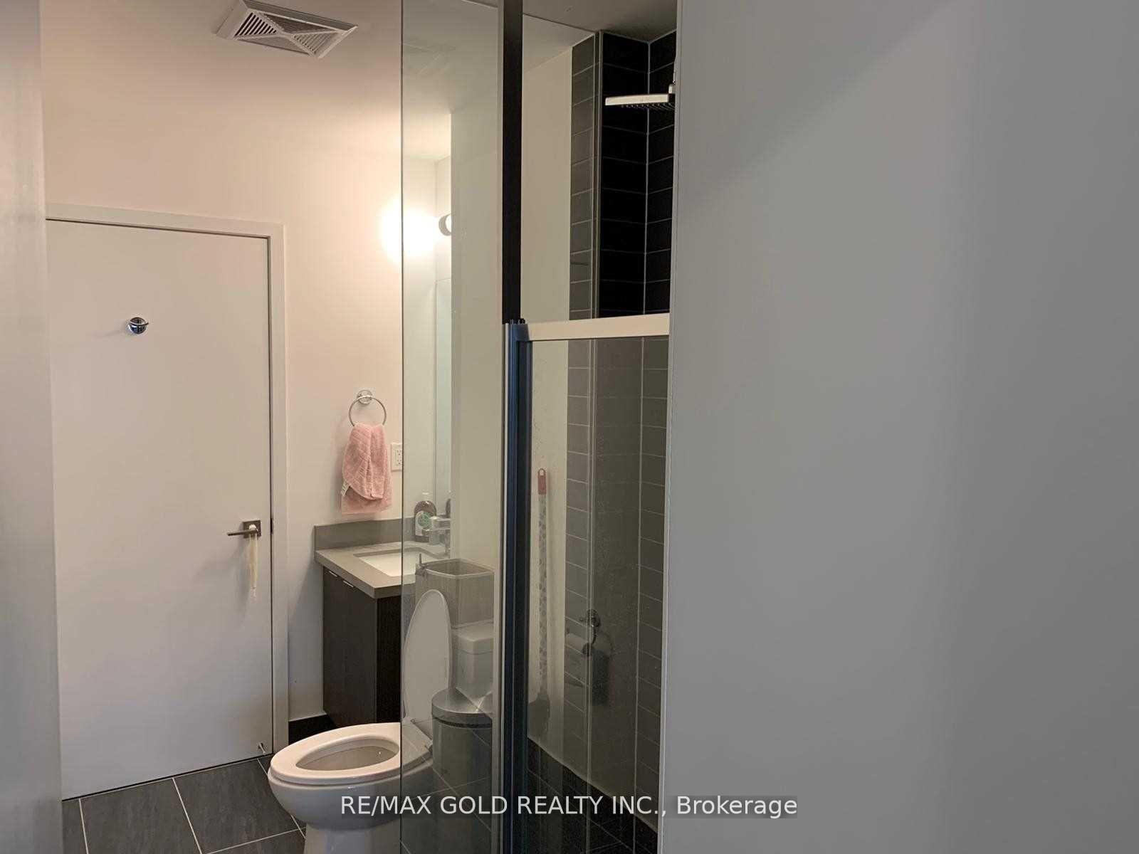 Photo 5 of Unit 2203, 2908 Highway 7, Vaughan, Concord — HOMEH