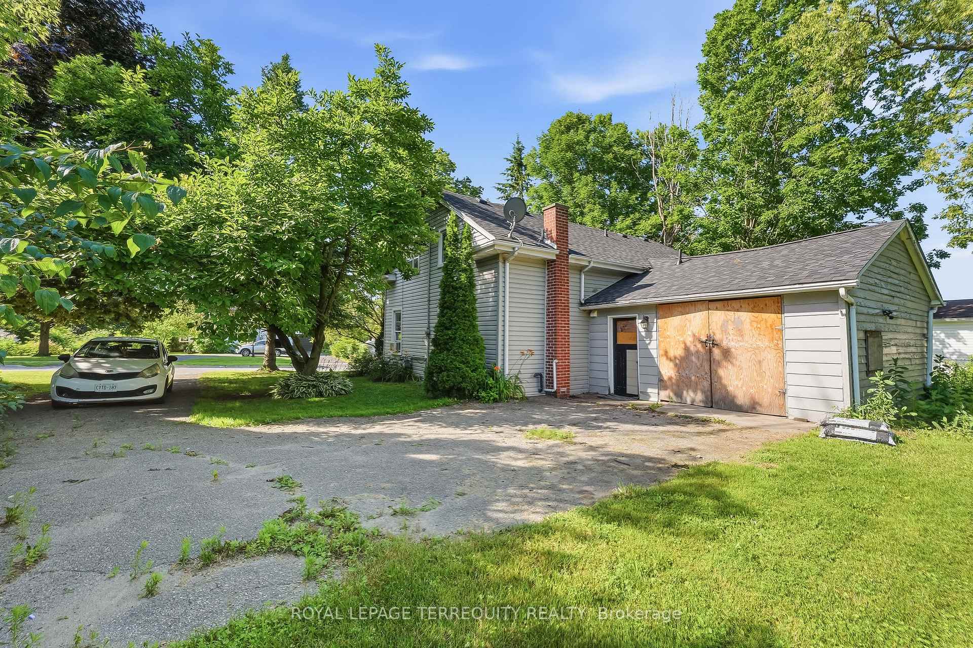Photo 31 of 20 King Street W, Cramahe, Colborne — HOMEH