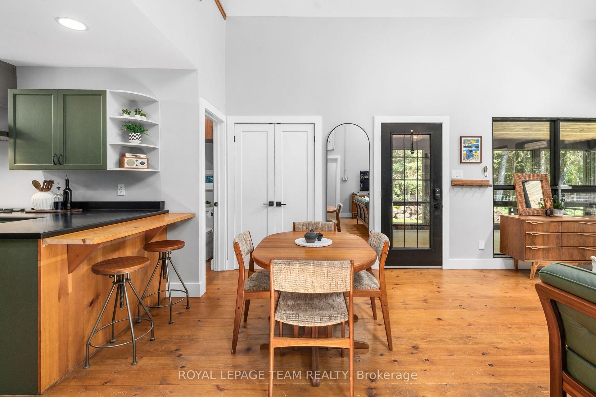 Photo 12 of 4309 Armitage Avenue, Ottawa, Dunrobin Shores — HOMEH