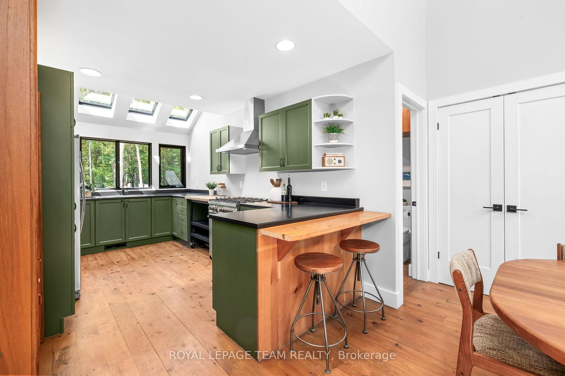 Photo 16 of 4309 Armitage Avenue, Ottawa, Dunrobin Shores — HOMEH