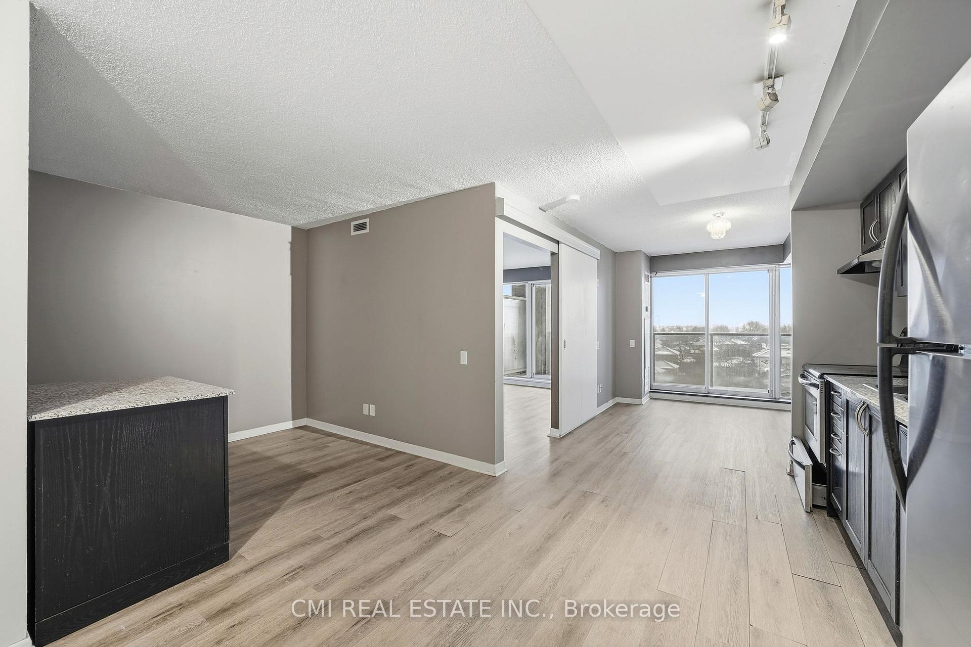 Photo 7 of Unit 615, 1050 The Queens Way, Etobicoke, Islington-City Centre West — HOMEH