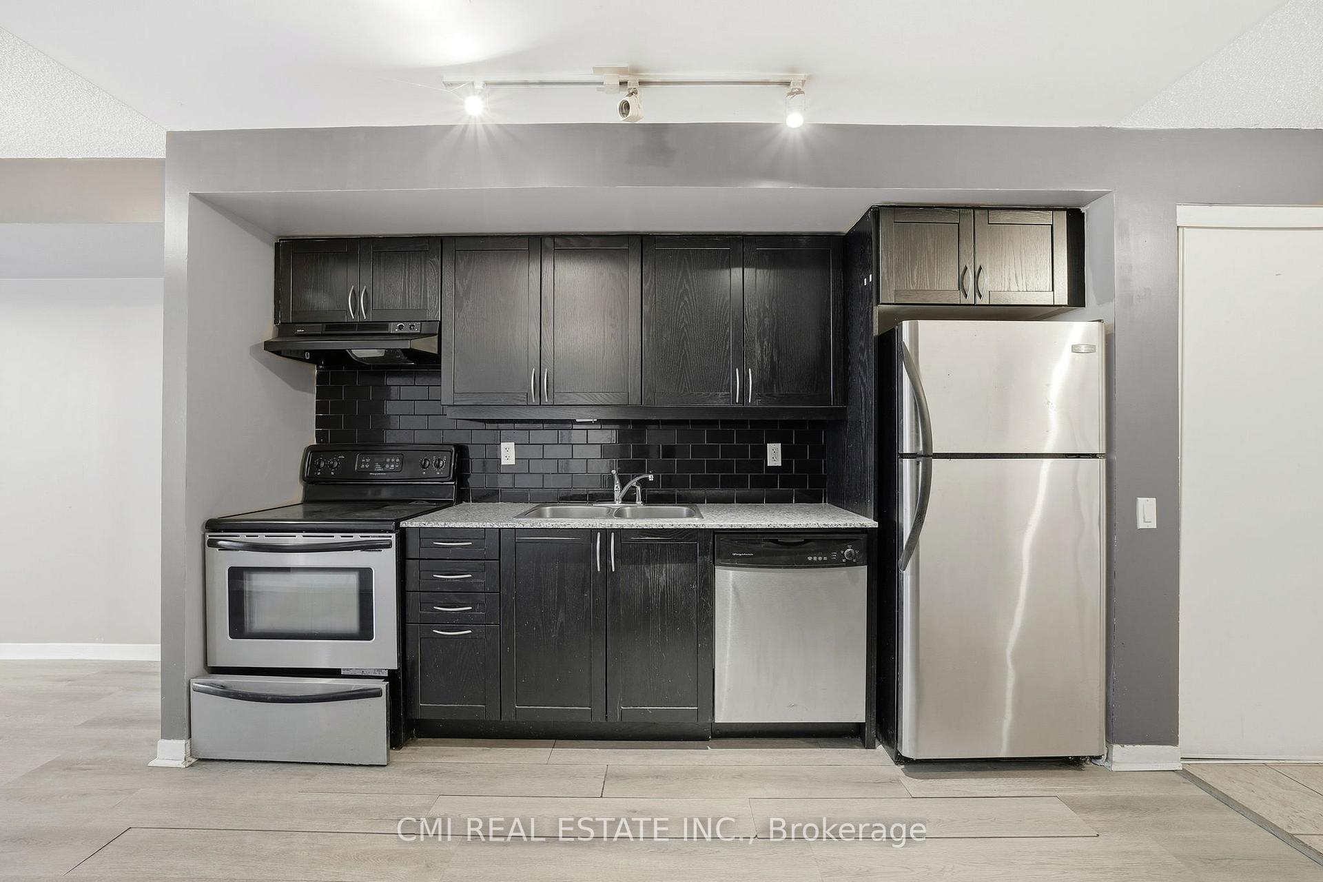 Photo 14 of Unit 615, 1050 The Queens Way, Etobicoke, Islington-City Centre West — HOMEH