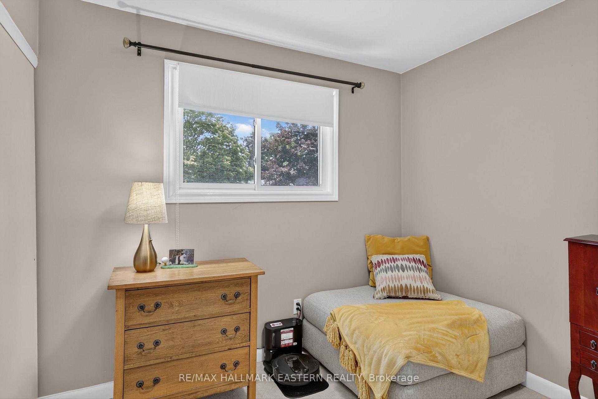 Photo 25 of 894 Kawartha Drive, Peterborough, Monaghan Ward 2 — HOMEH