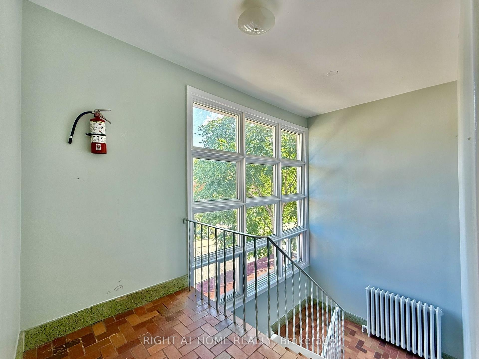 Photo 30 of Unit 3, 20 Belvidere Avenue, Toronto, Humewood-Cedarvale — HOMEH