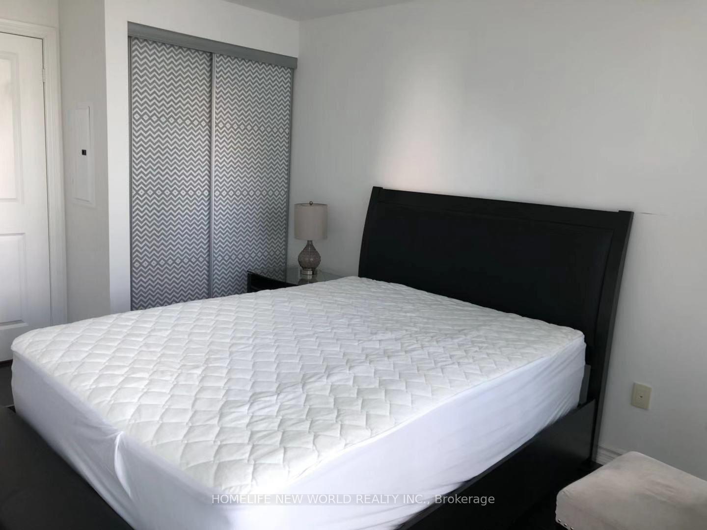 Photo 8 of Unit 3313, 386 Yonge Street, Toronto, Bay Street Corridor — HOMEH