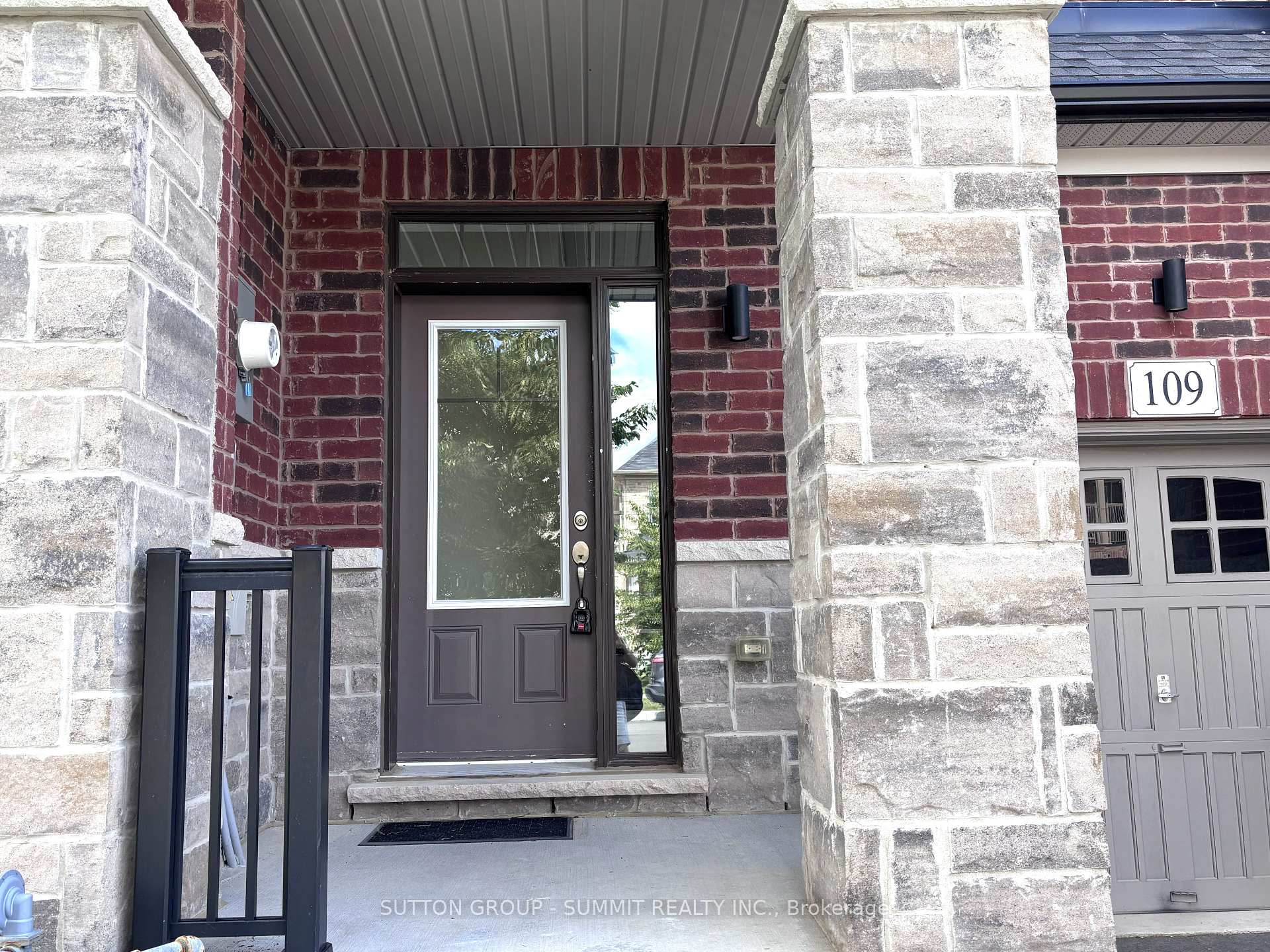 Photo 2 of 109 Benadir Avenue, Caledon, Rural Caledon — HOMEH