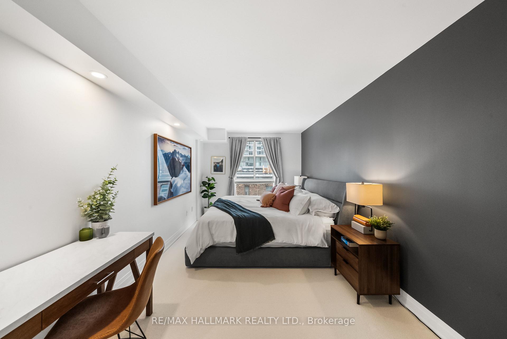 Photo 13 of Unit 506, 7 Broadway Avenue, Toronto, Mount Pleasant West — HOMEH