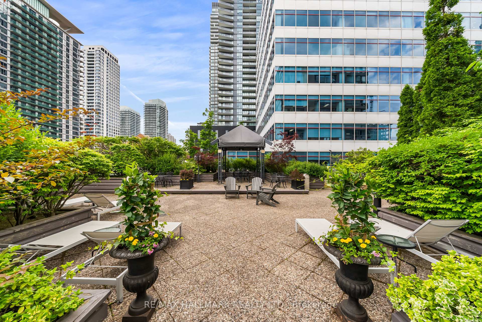 Photo 26 of Unit 506, 7 Broadway Avenue, Toronto, Mount Pleasant West — HOMEH