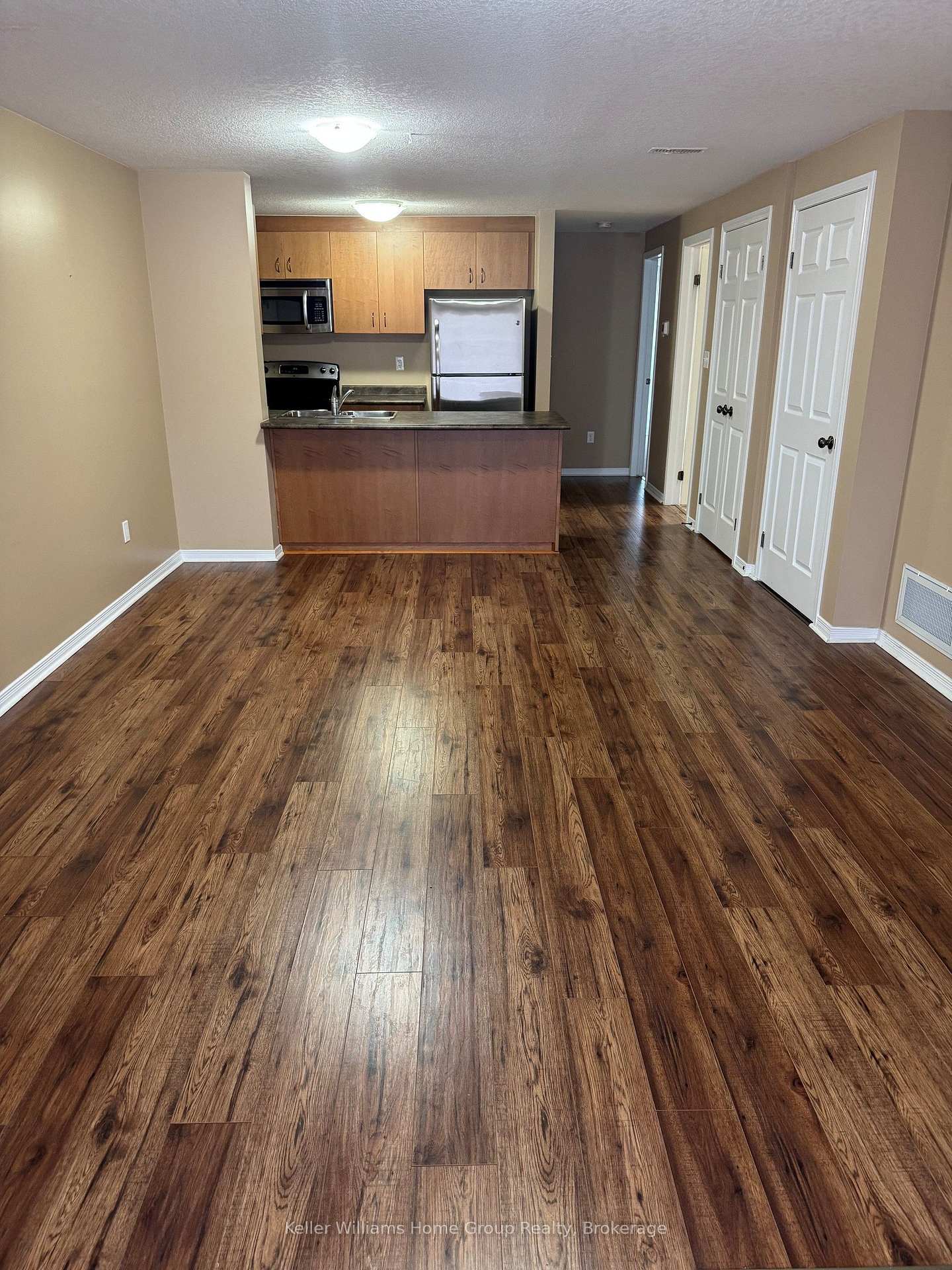 Photo 6 of Unit 26, 35 Mountford Drive, Guelph, Grange Road — HOMEH